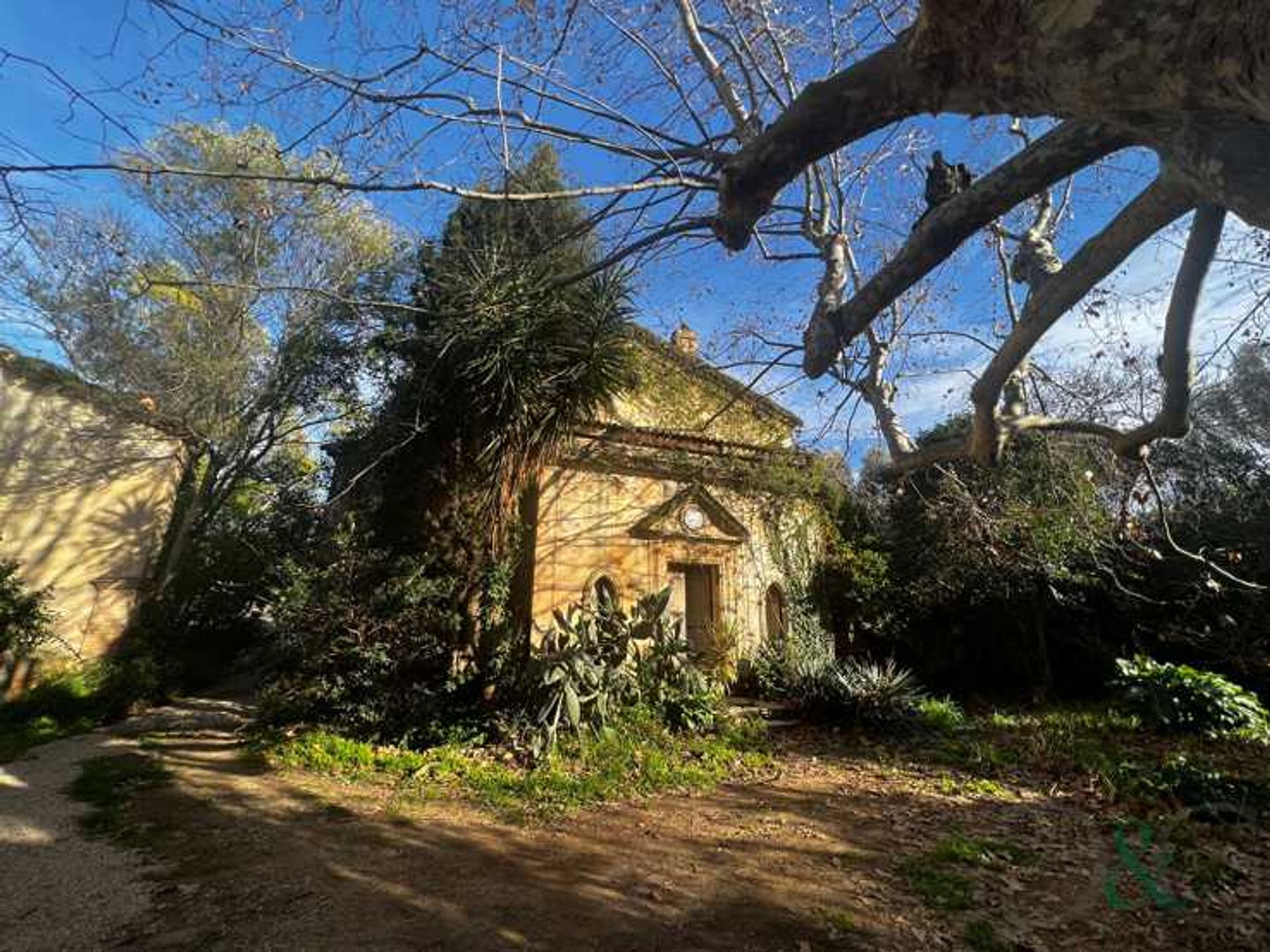 Casa nel La Londe-les-Maures, Provence-Alpes-Cote d'Azur 11403908