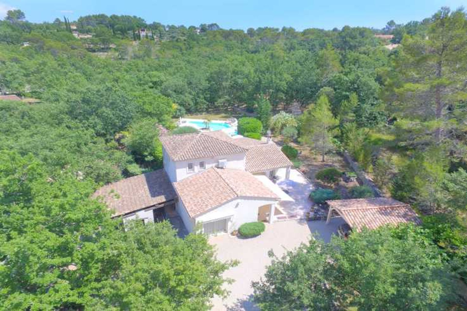 Huis in Fayence, Provence-Alpes-Côte d'Azur 11403946