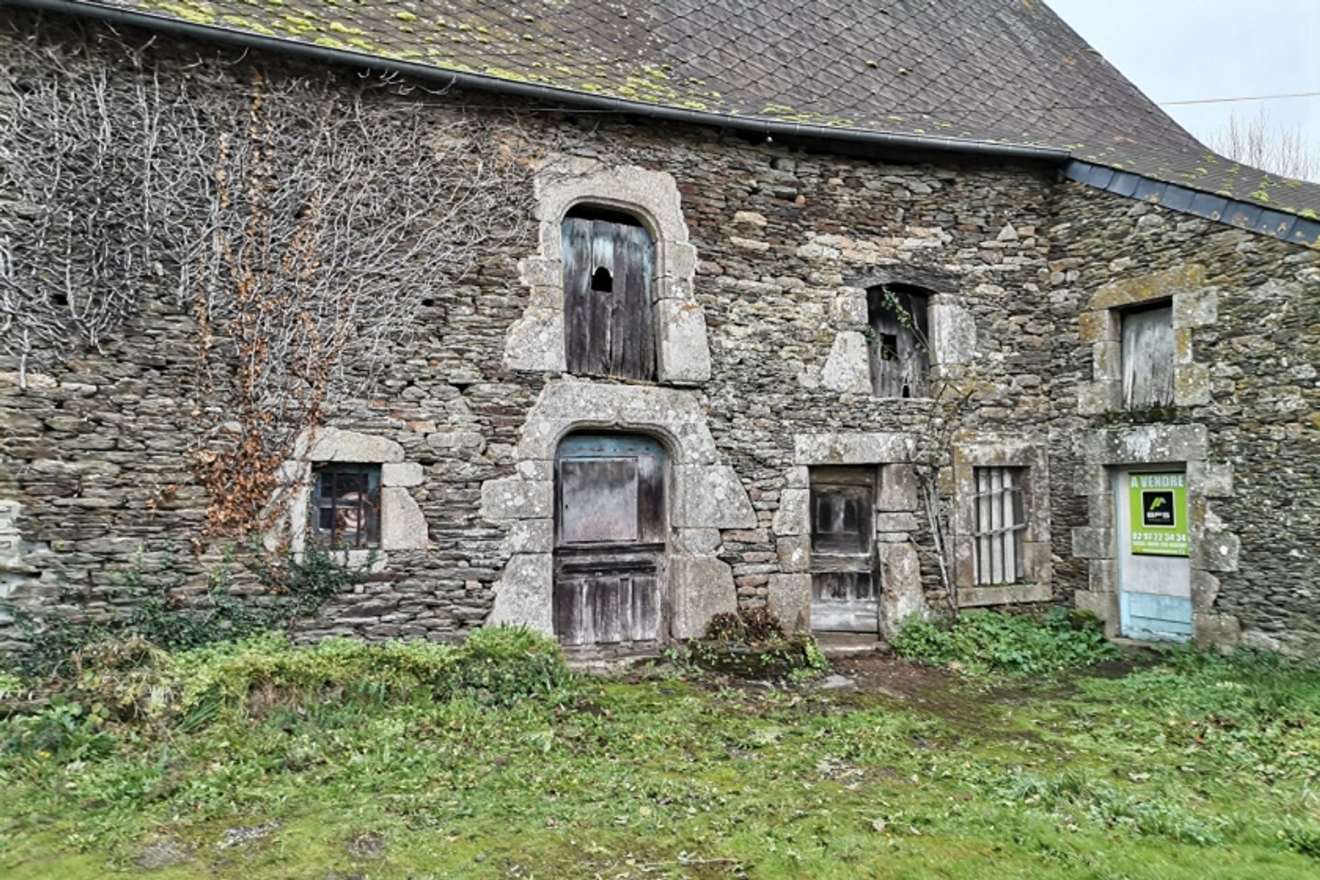 rumah dalam Lizio, Bretagne 11404059