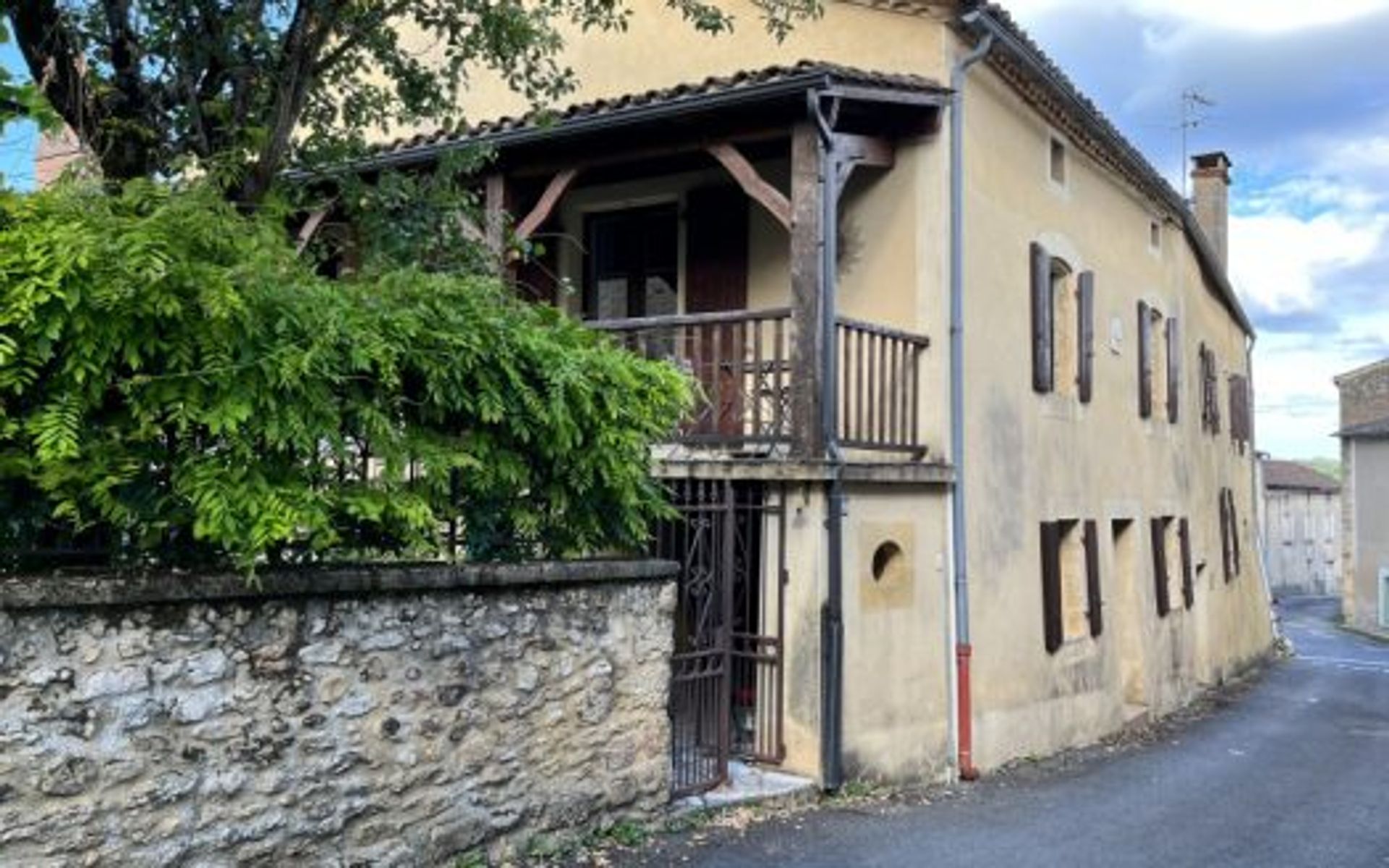 rumah dalam Belves, Nouvelle-Aquitaine 11404232