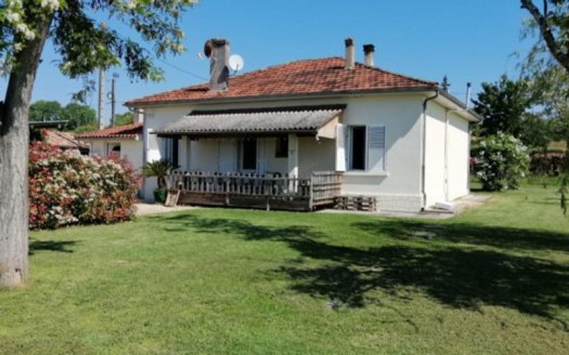 casa no Saint-Étienne-de-Fougeres, Nova Aquitânia 11404379