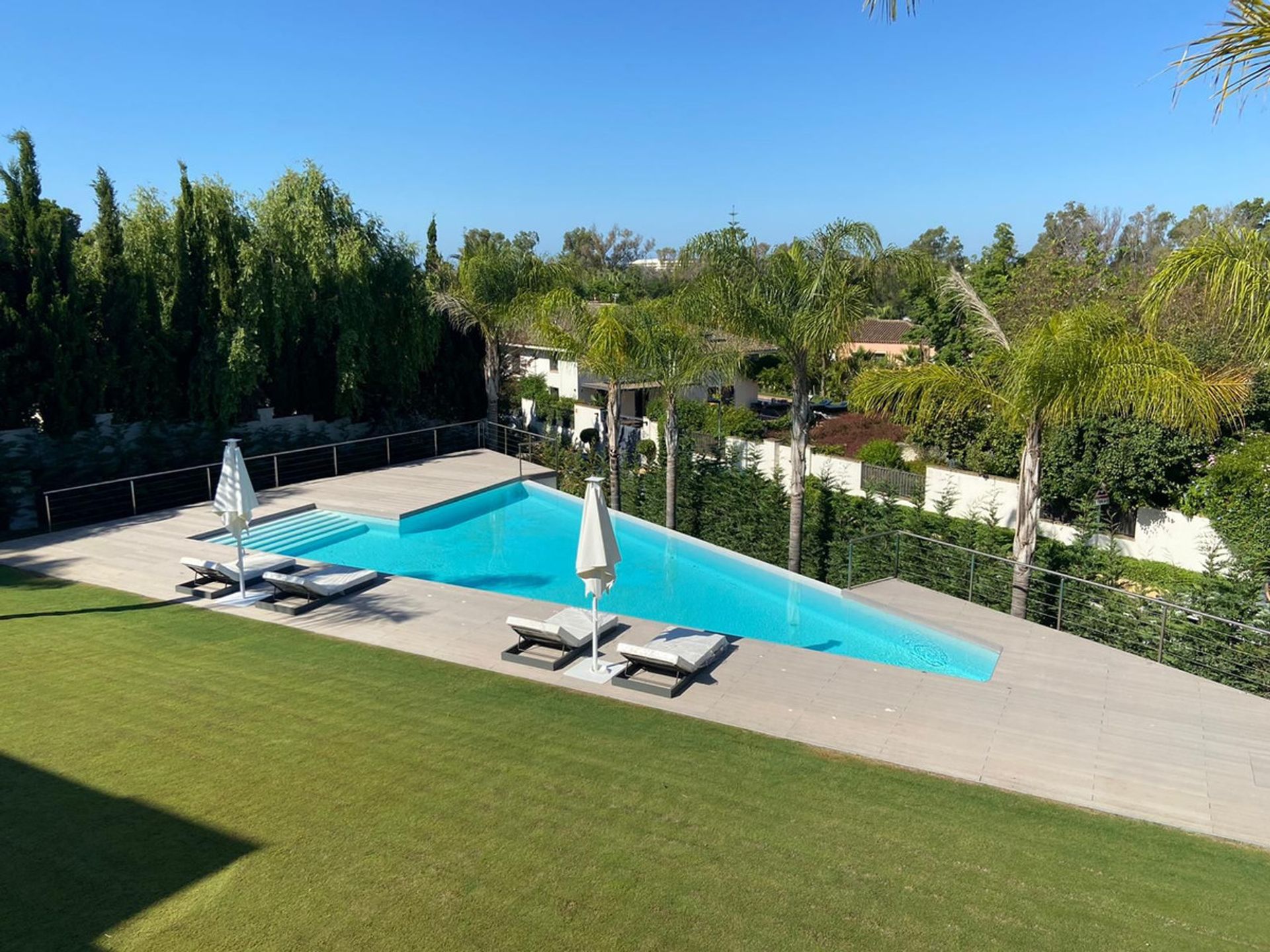 casa en San Pedro de Alcántara, Andalucía 11404435