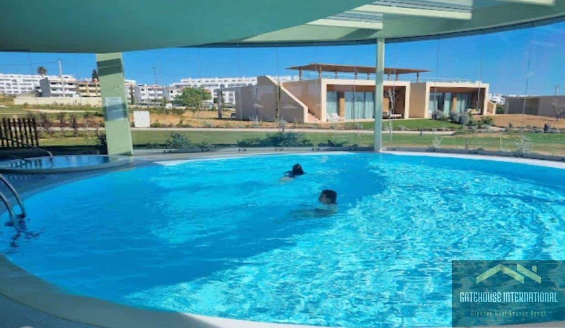 Condominium in Armacao de Pera, Faro 11404586