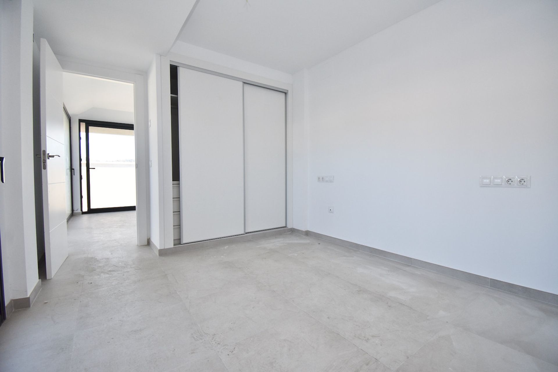 Condominio en Fuengirola, Andalucía 11404647