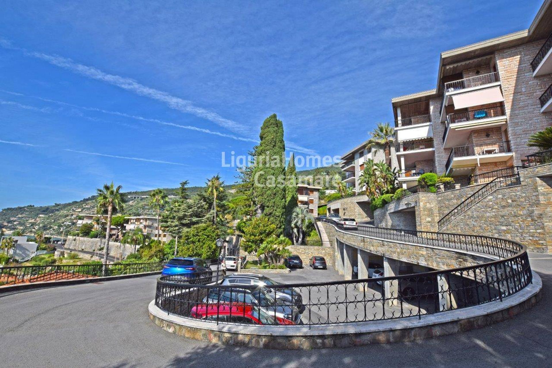 Condominio en Ospedaletti, Liguria 11404665