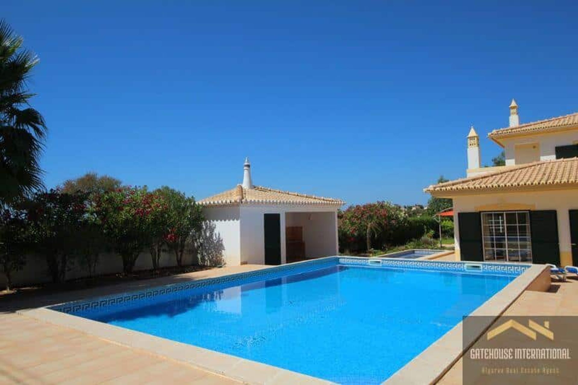 Huis in Montinhos da Luz, Faro 11404877