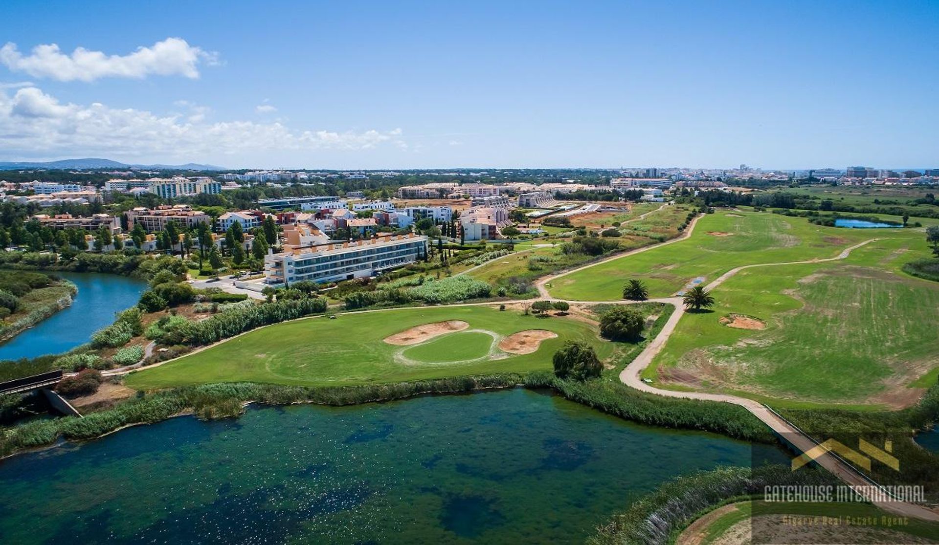 Condominium in Quarteira, Faro 11405018