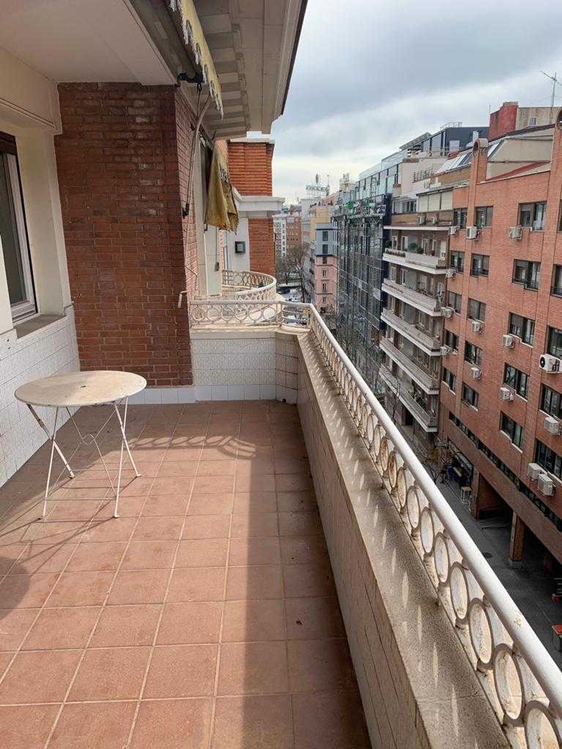 Condominium in Tetuan, Madrid 11405199