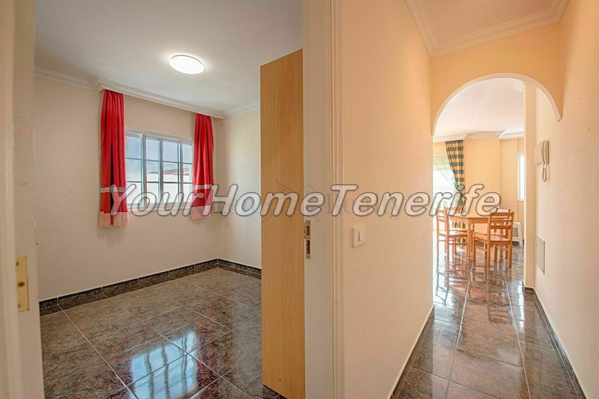 Condominio nel Arona, Canary Islands 11405300