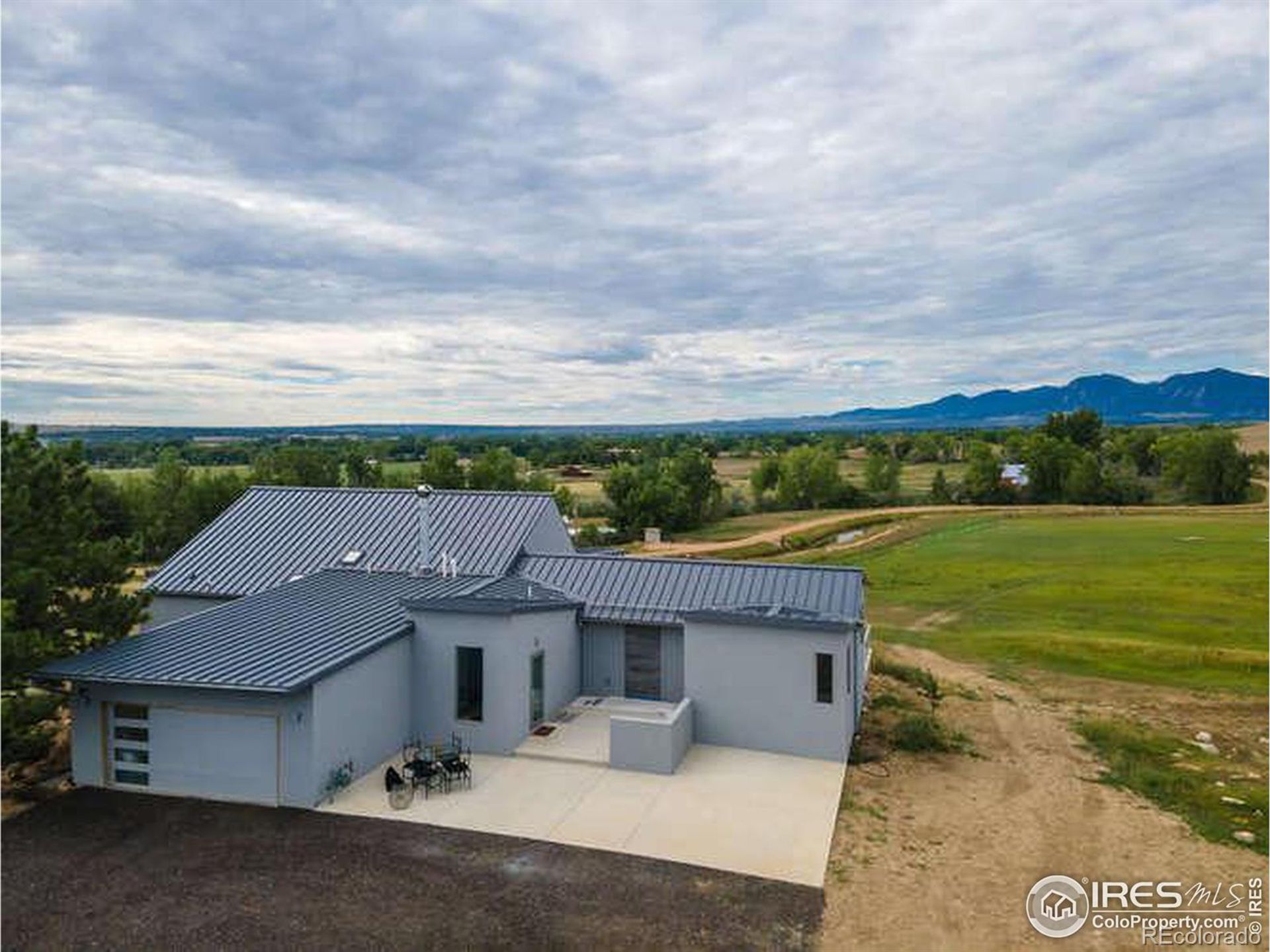 casa en Niwot, Colorado 11405417