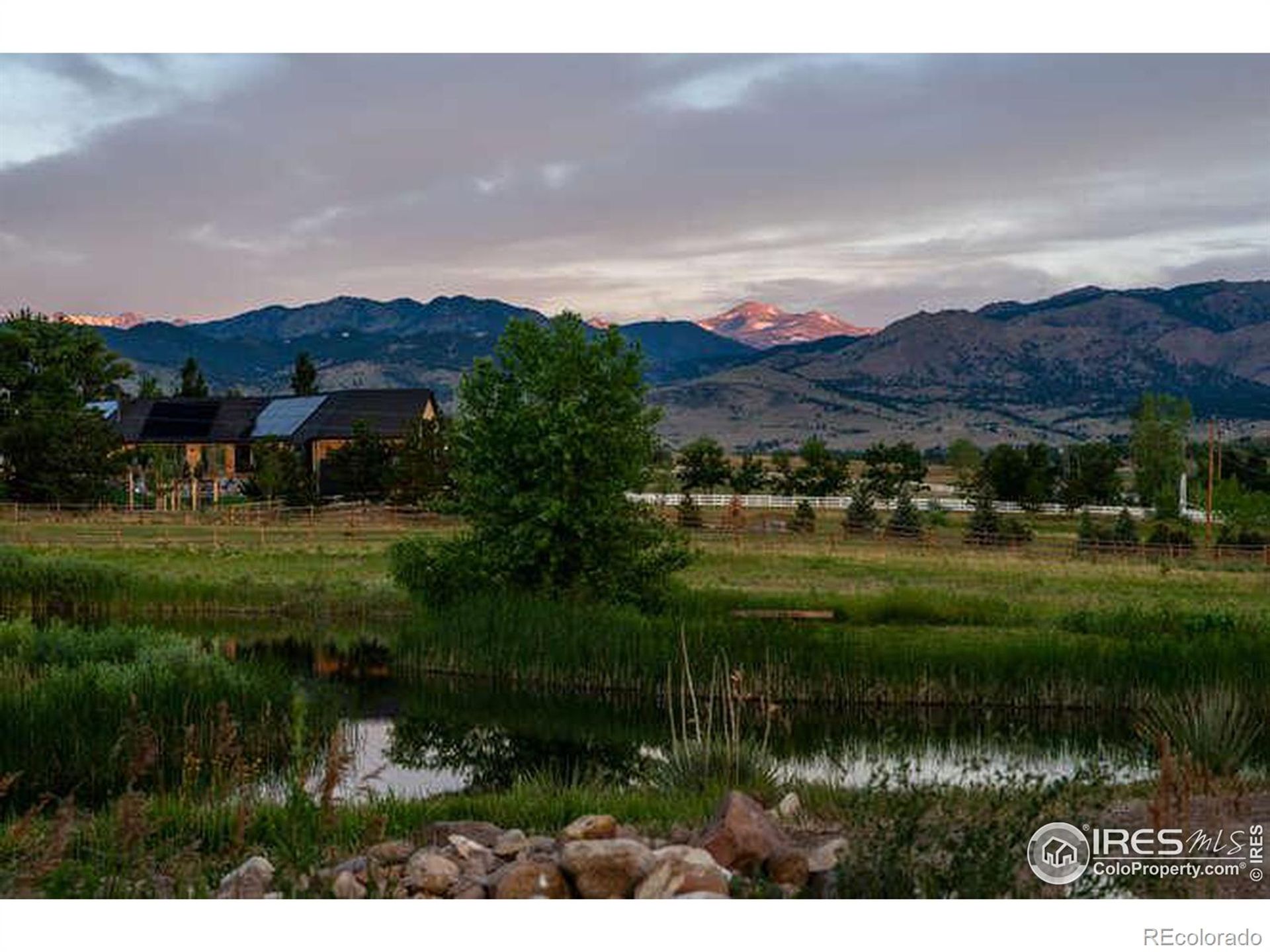 жилой дом в Longmont, Colorado 11405417