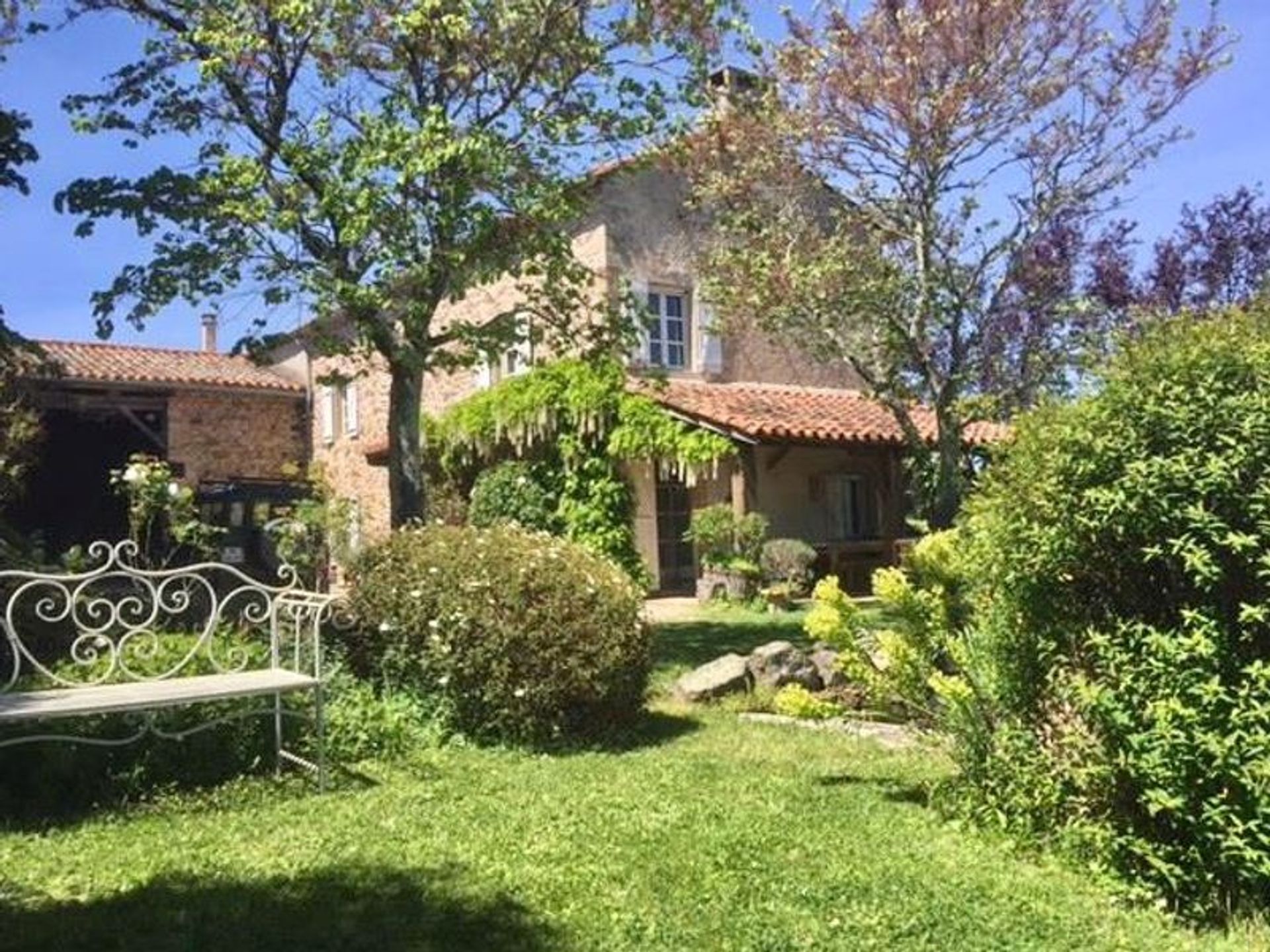 House in Cordes-sur-Ciel, Occitanie 11405614