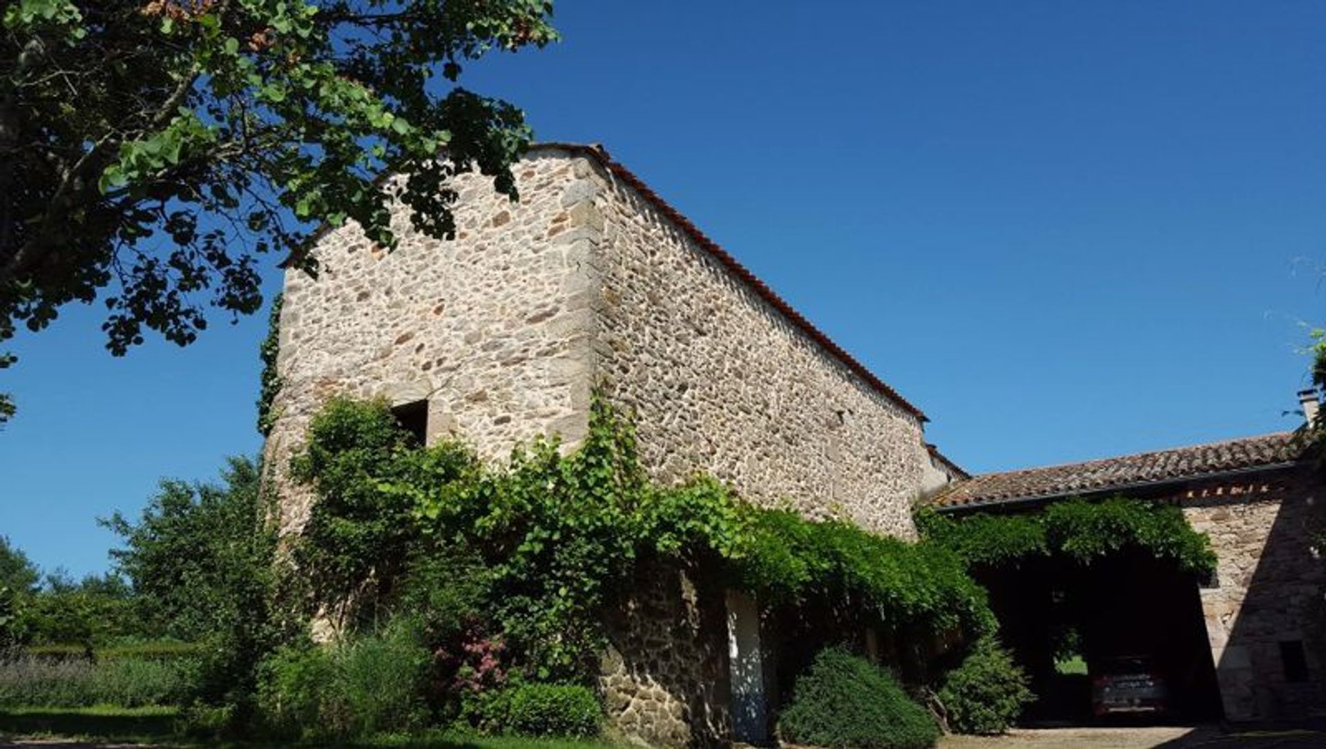 Talo sisään Cordes-sur-Ciel, Occitanie 11405614