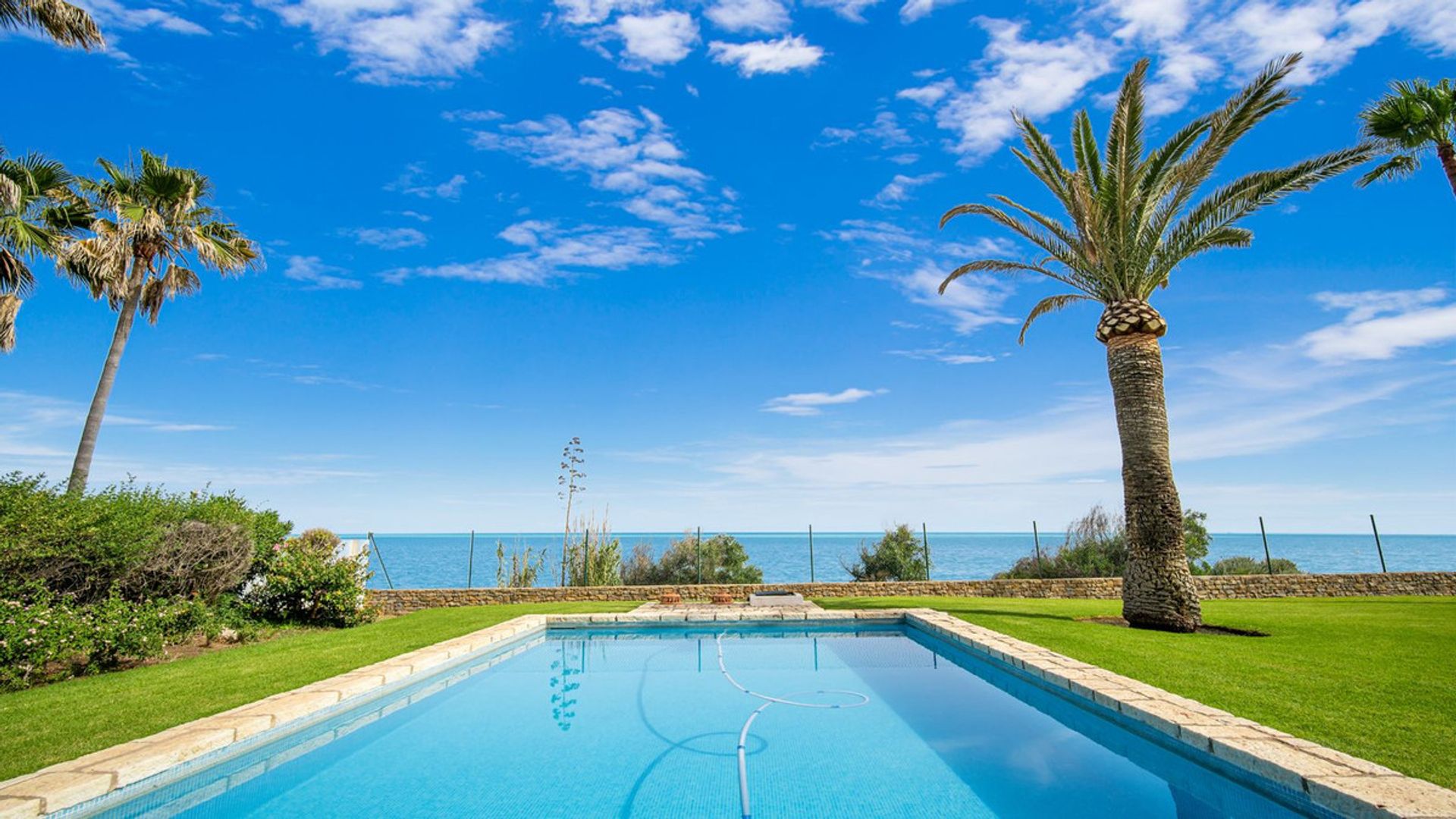 House in San Pedro de Alcantara, Andalusia 11407349