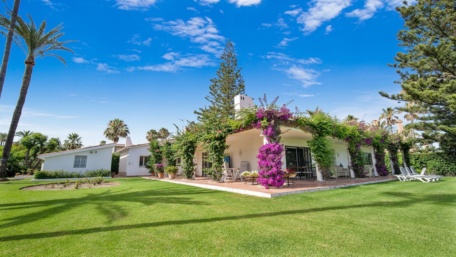 House in San Pedro de Alcantara, Andalusia 11407349