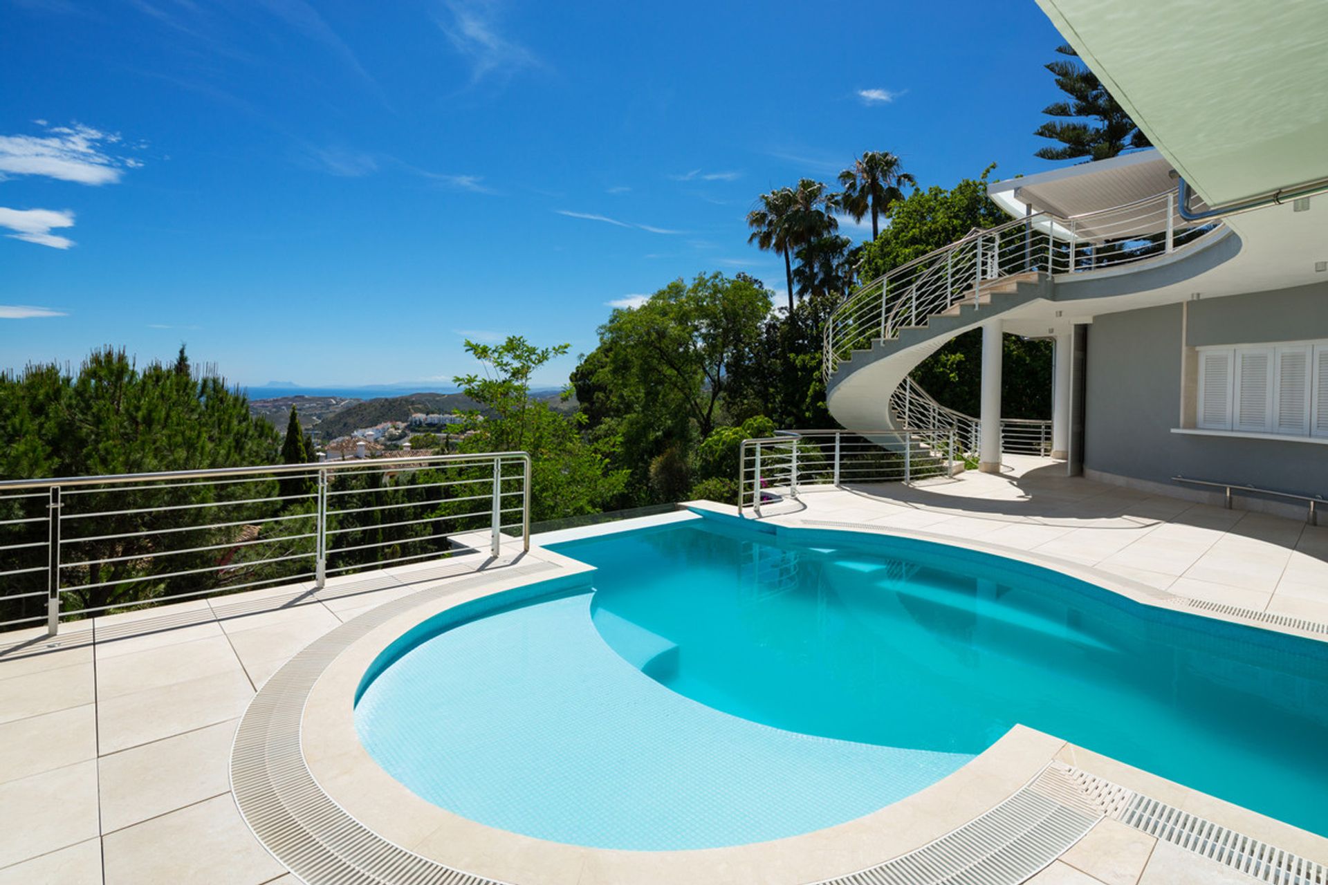 House in Benahavís, Andalucía 11407376