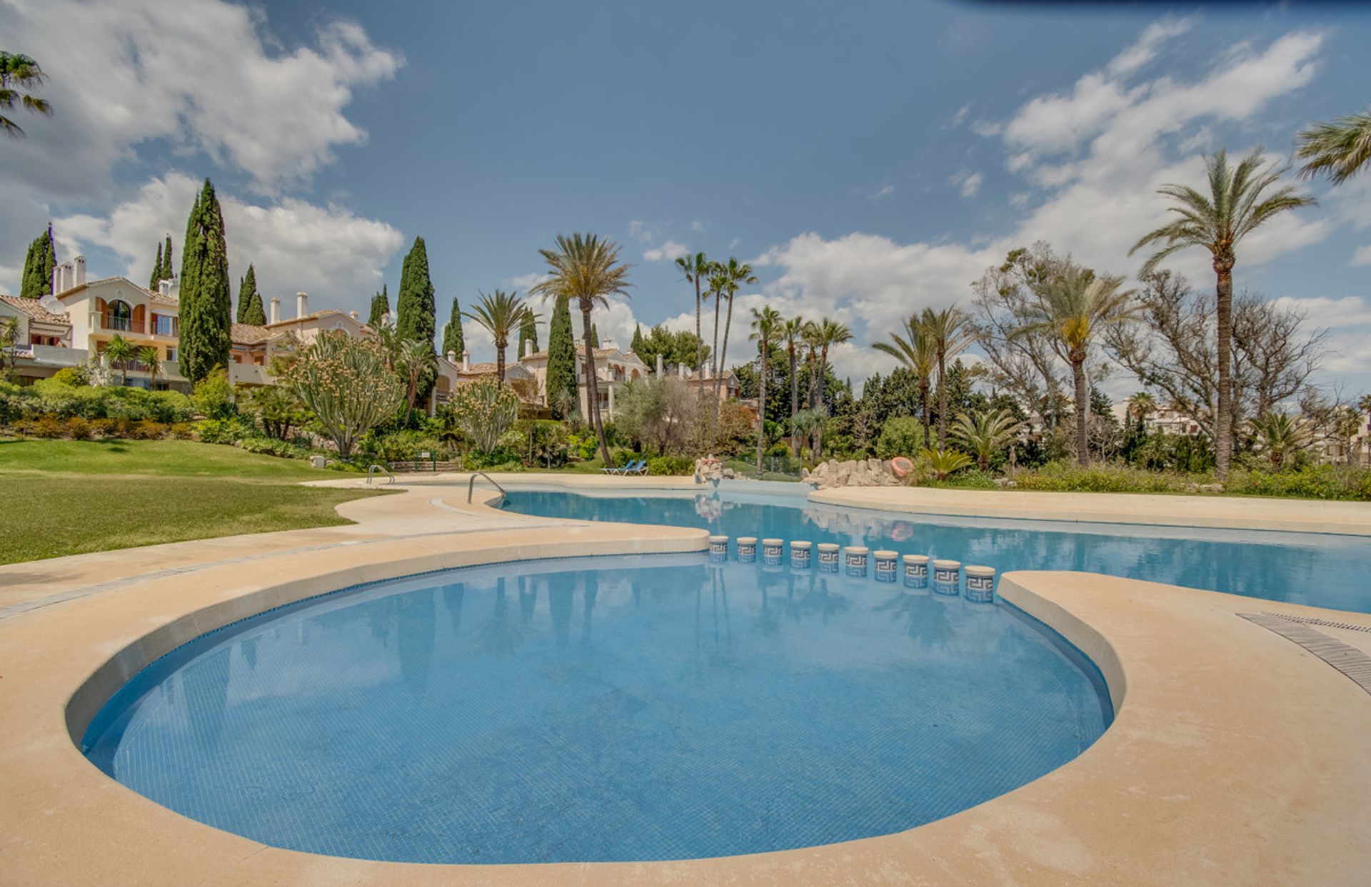 House in San Pedro de Alcantara, Andalusia 11407401