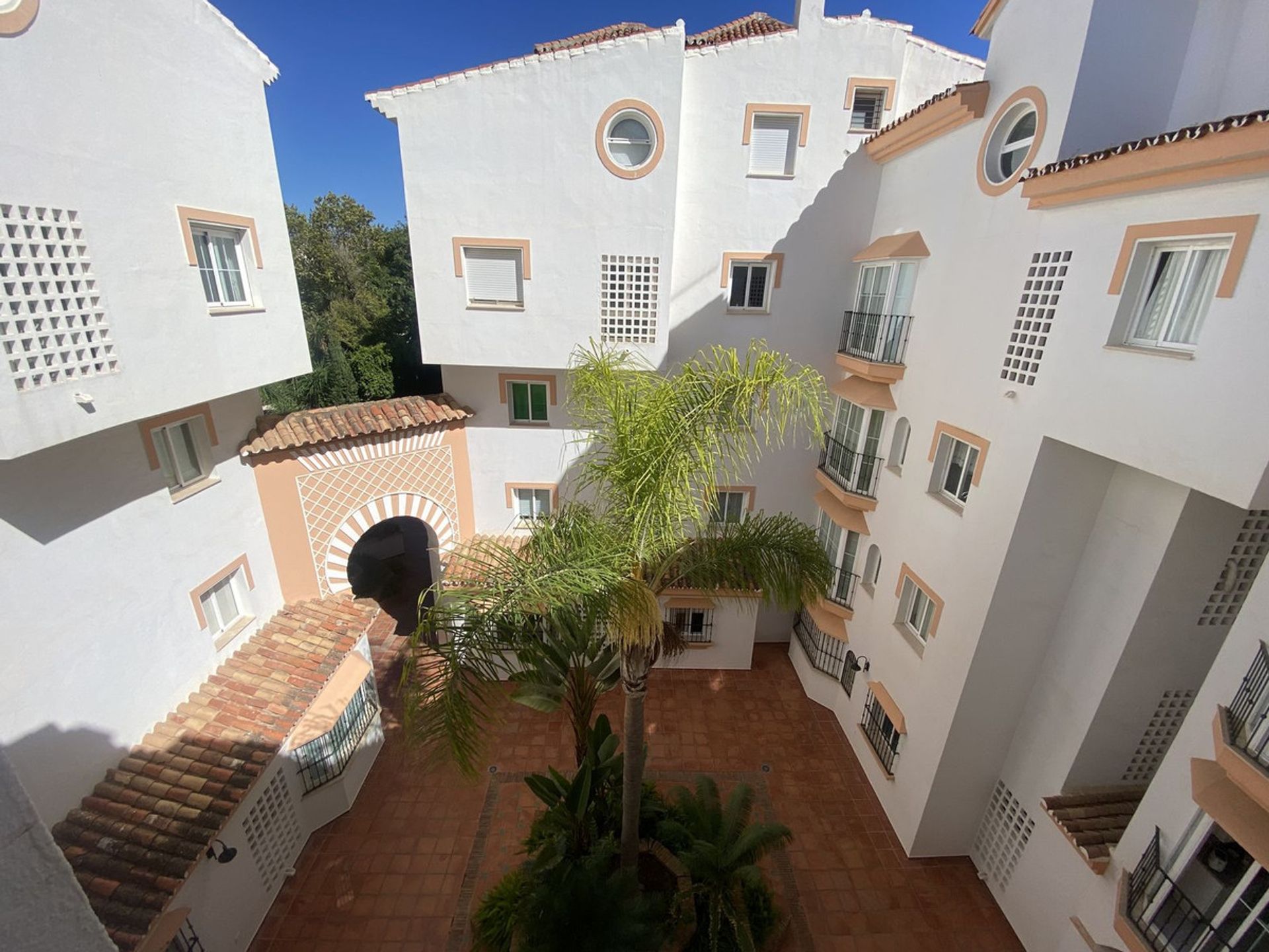 Huis in Marbella, Andalucía 11407487