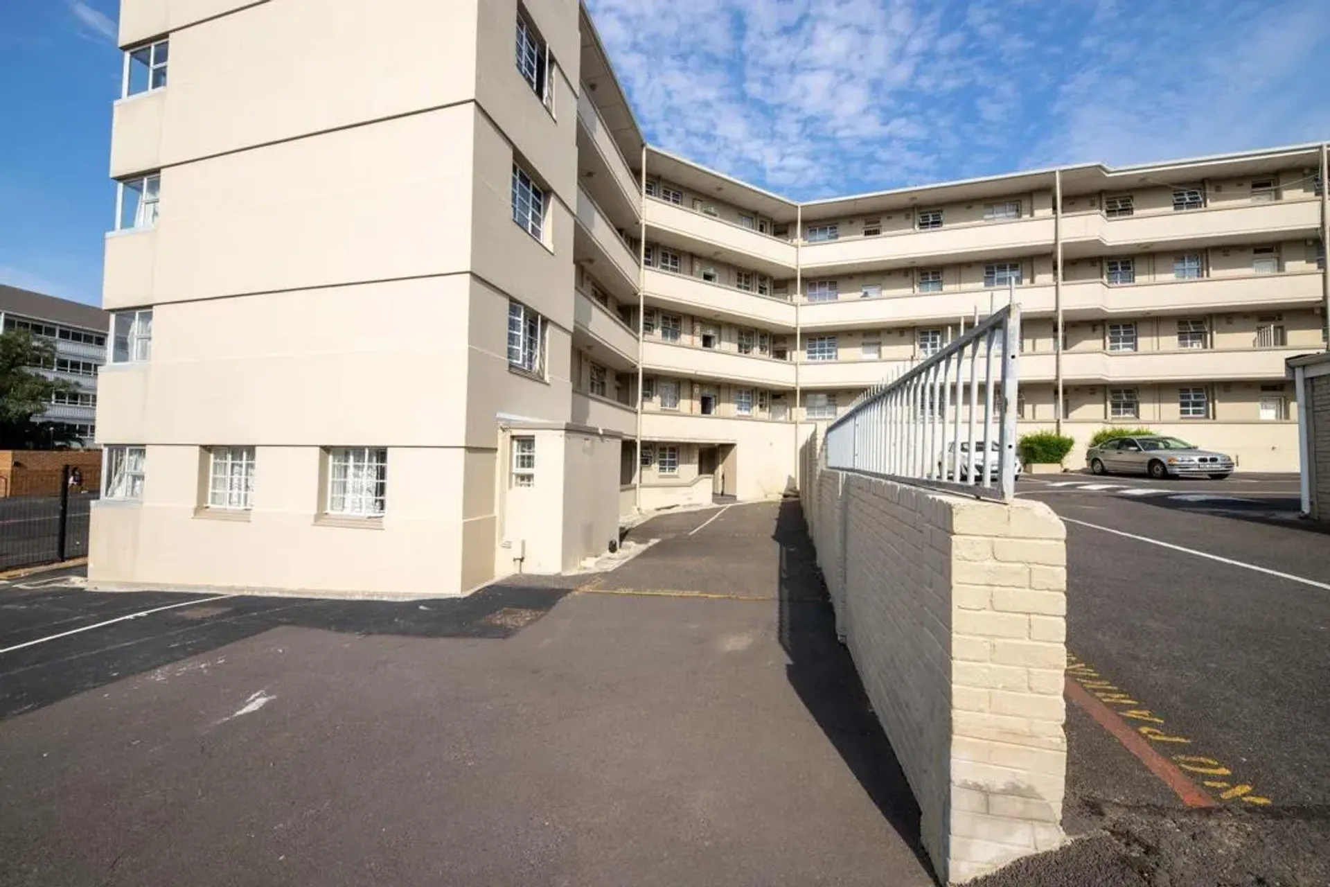 Condominium in Cape Town, Western Cape 11407826