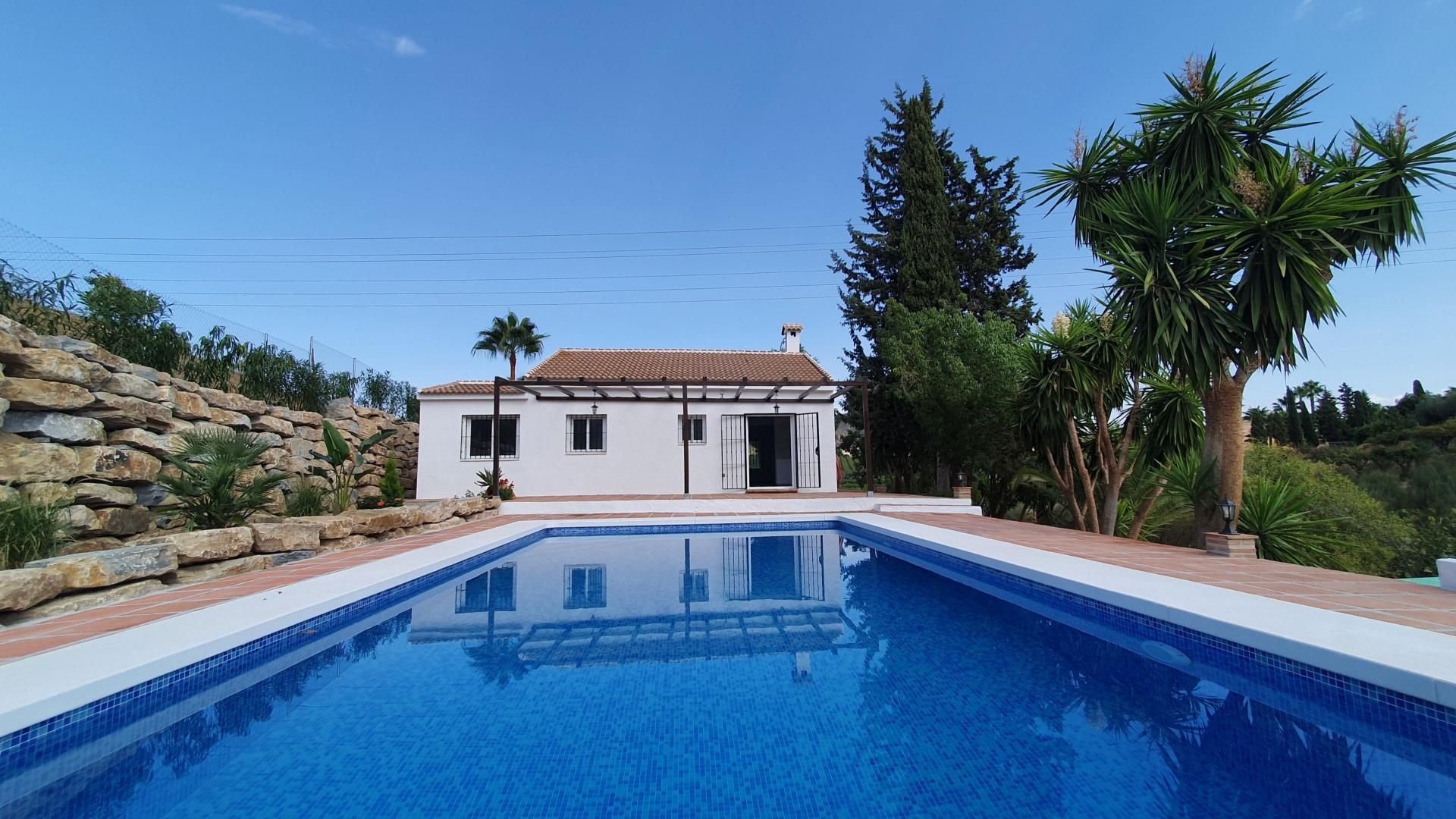 Casa nel Alhaurin de la Torre, Andalusia 11408260