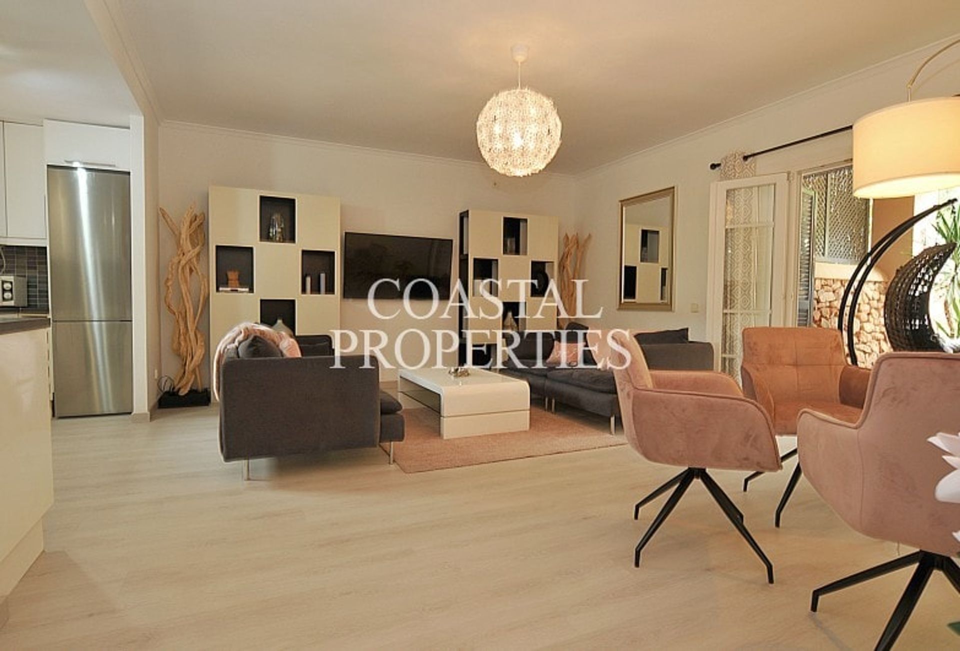 Condominium in Bendinat, Illes Balears 11410013