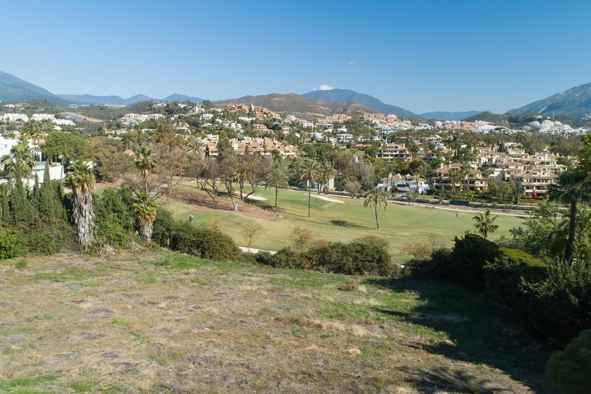 Tierra en Marbella, Andalucía 11410076