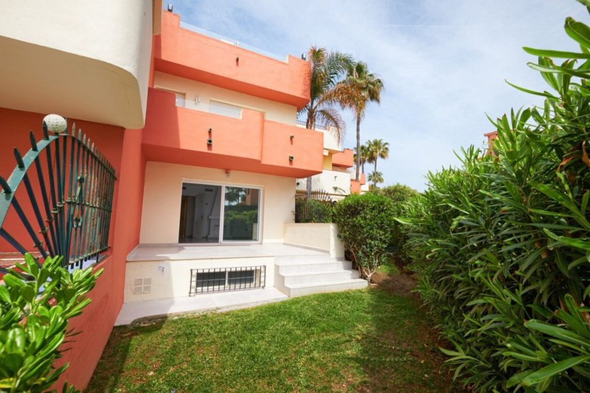 Huis in Estepona, Andalusië 11410954