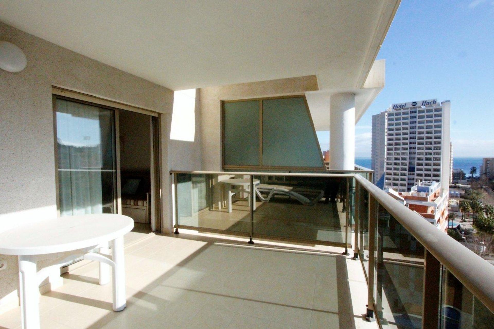 Condominium in Calpe, Comunidad Valenciana 11411397