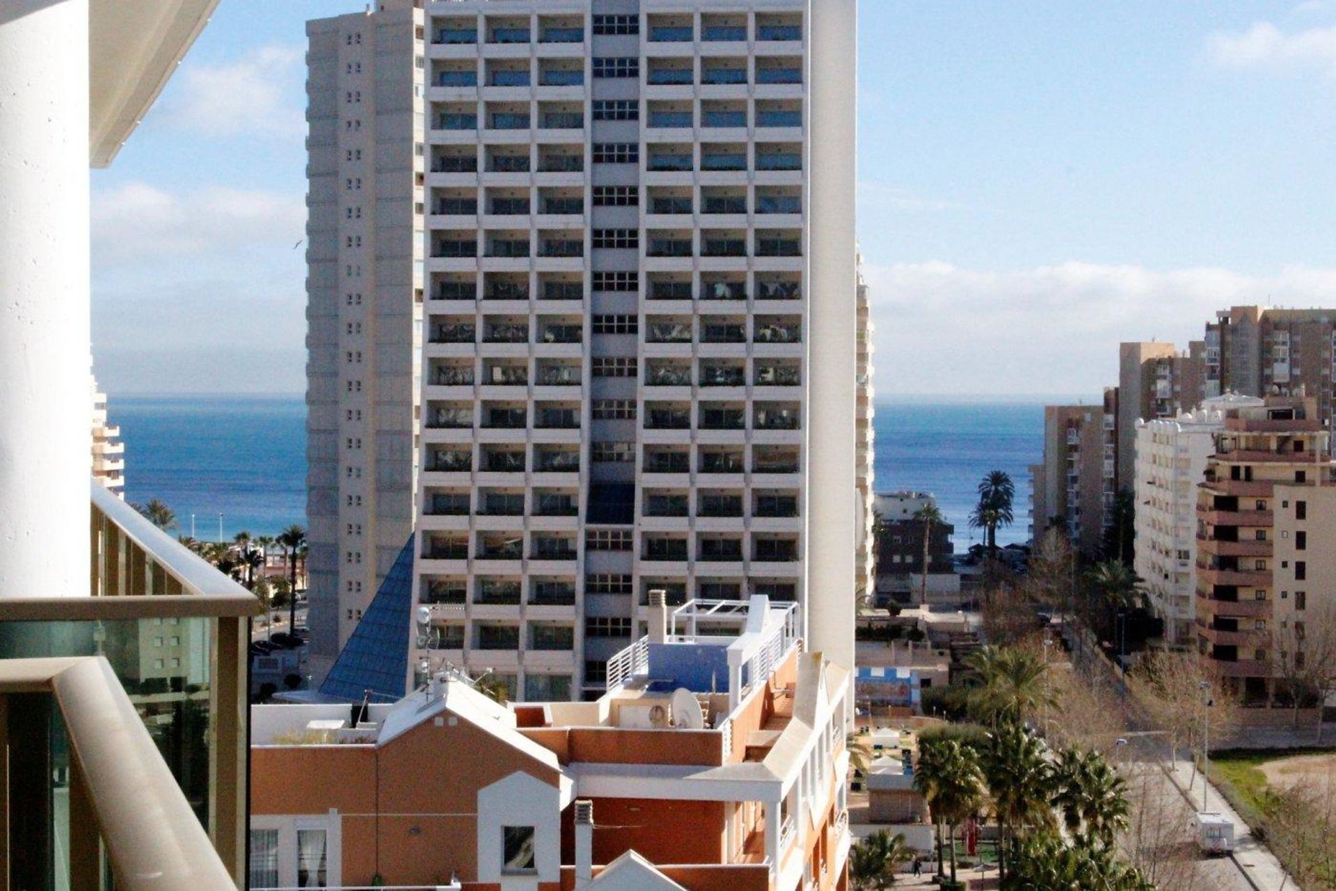 Condominium in Calpe, Comunidad Valenciana 11411397