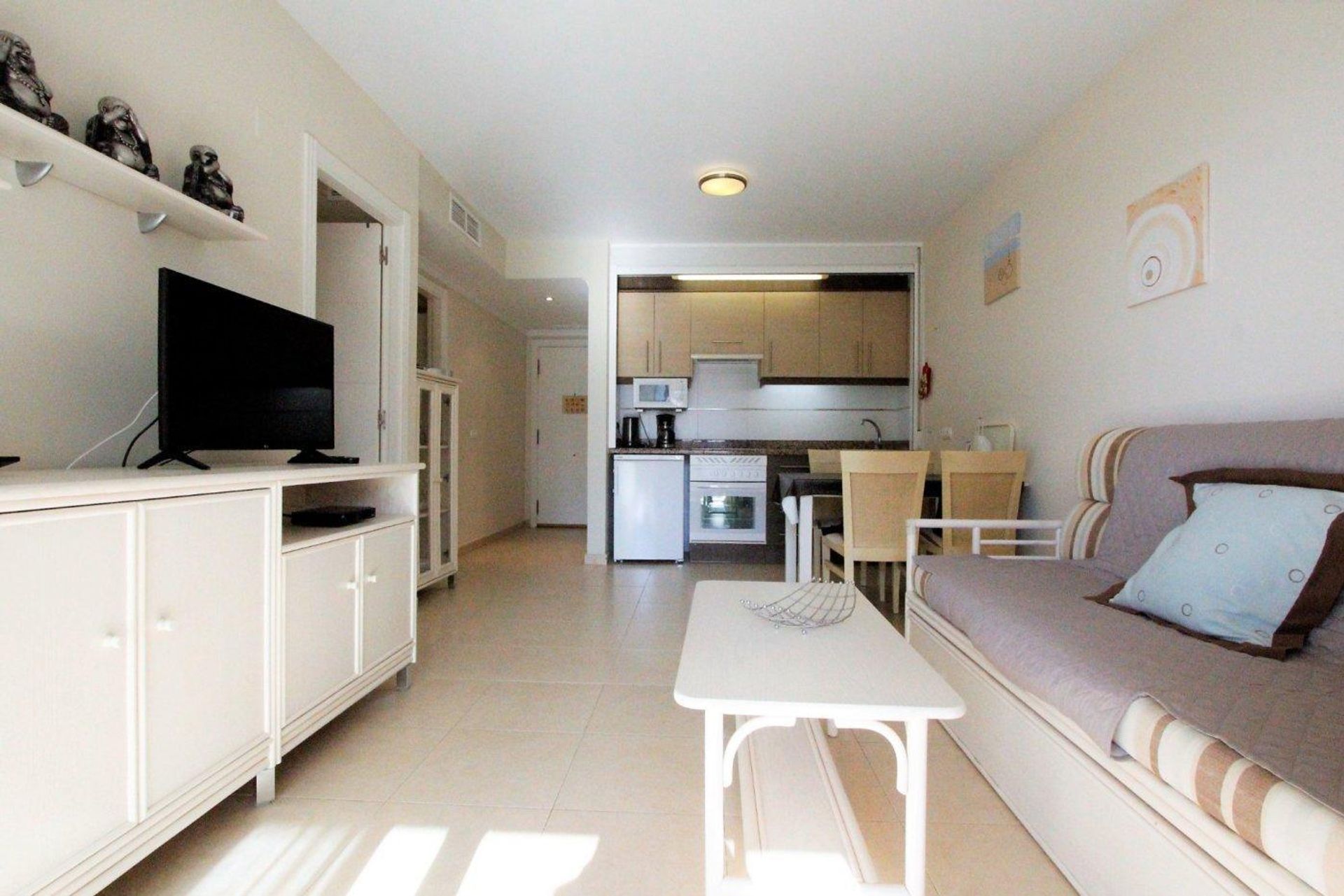 Condominium in Calpe, Comunidad Valenciana 11411397