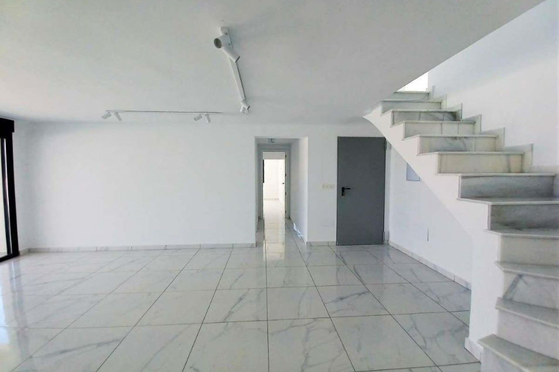 Hus i Torrevieja, 7 Avenida del Pacífico 11412160