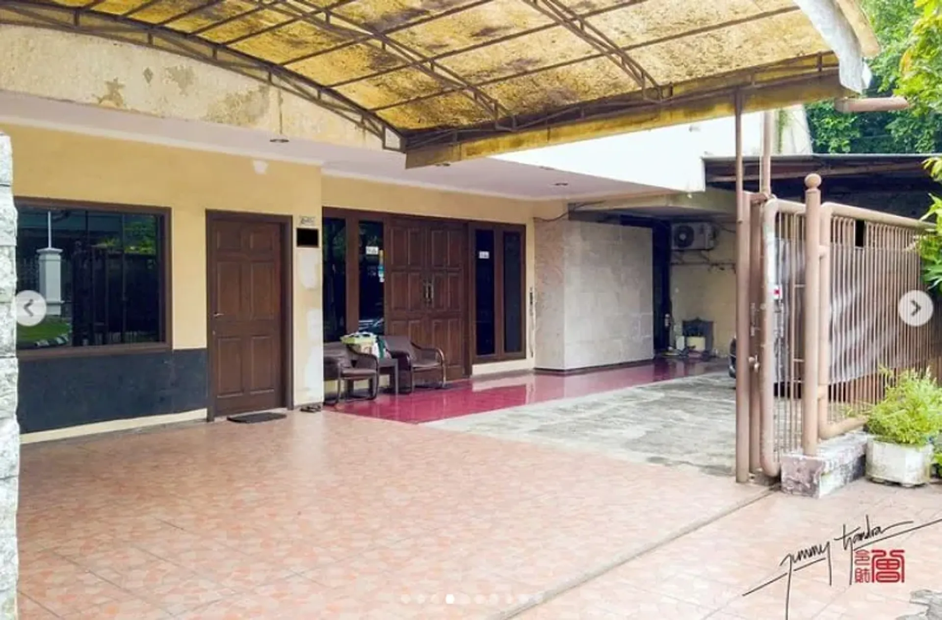 House in , Pakis Argosari VII 11431449