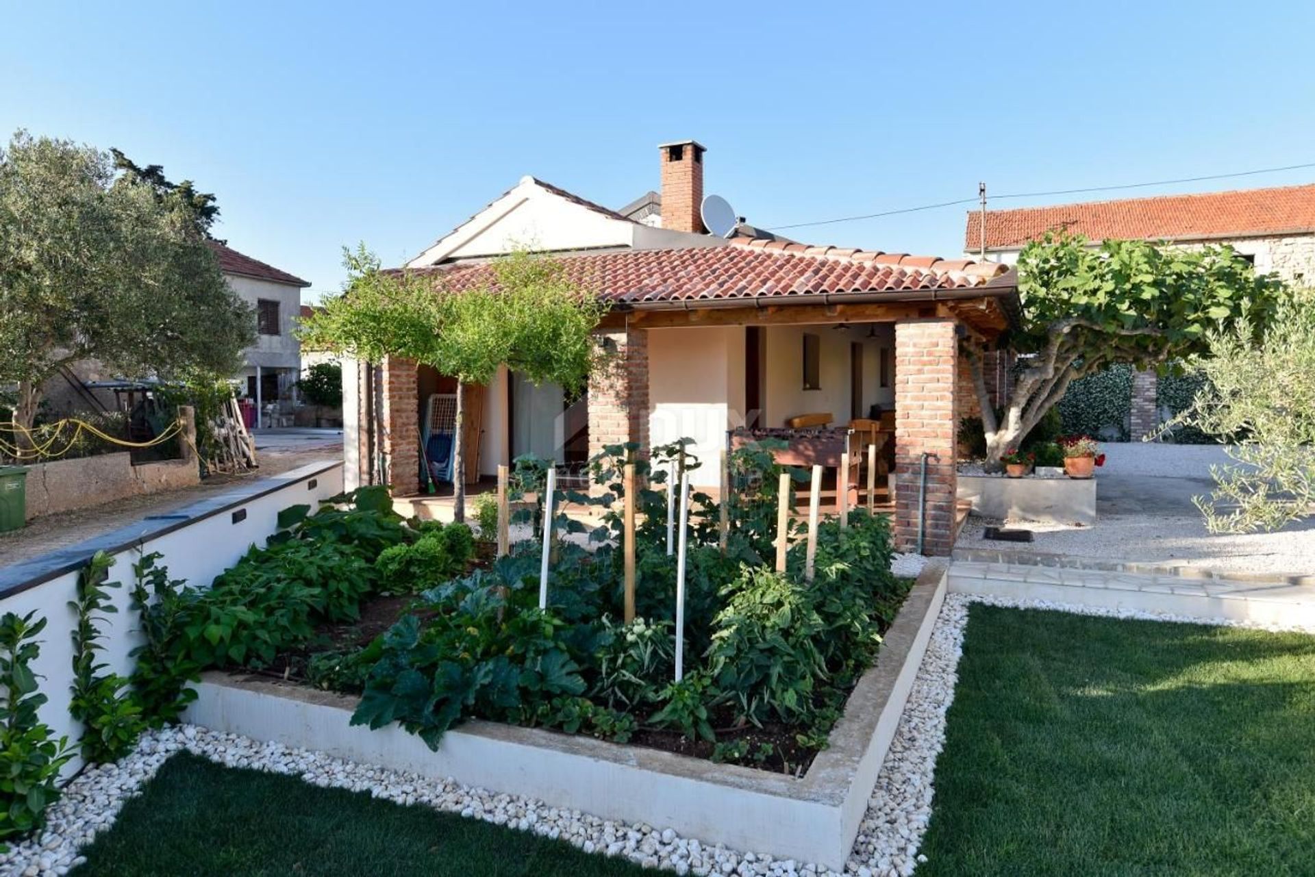 casa en Debeljak, Sukošan, Zadar County 11490592