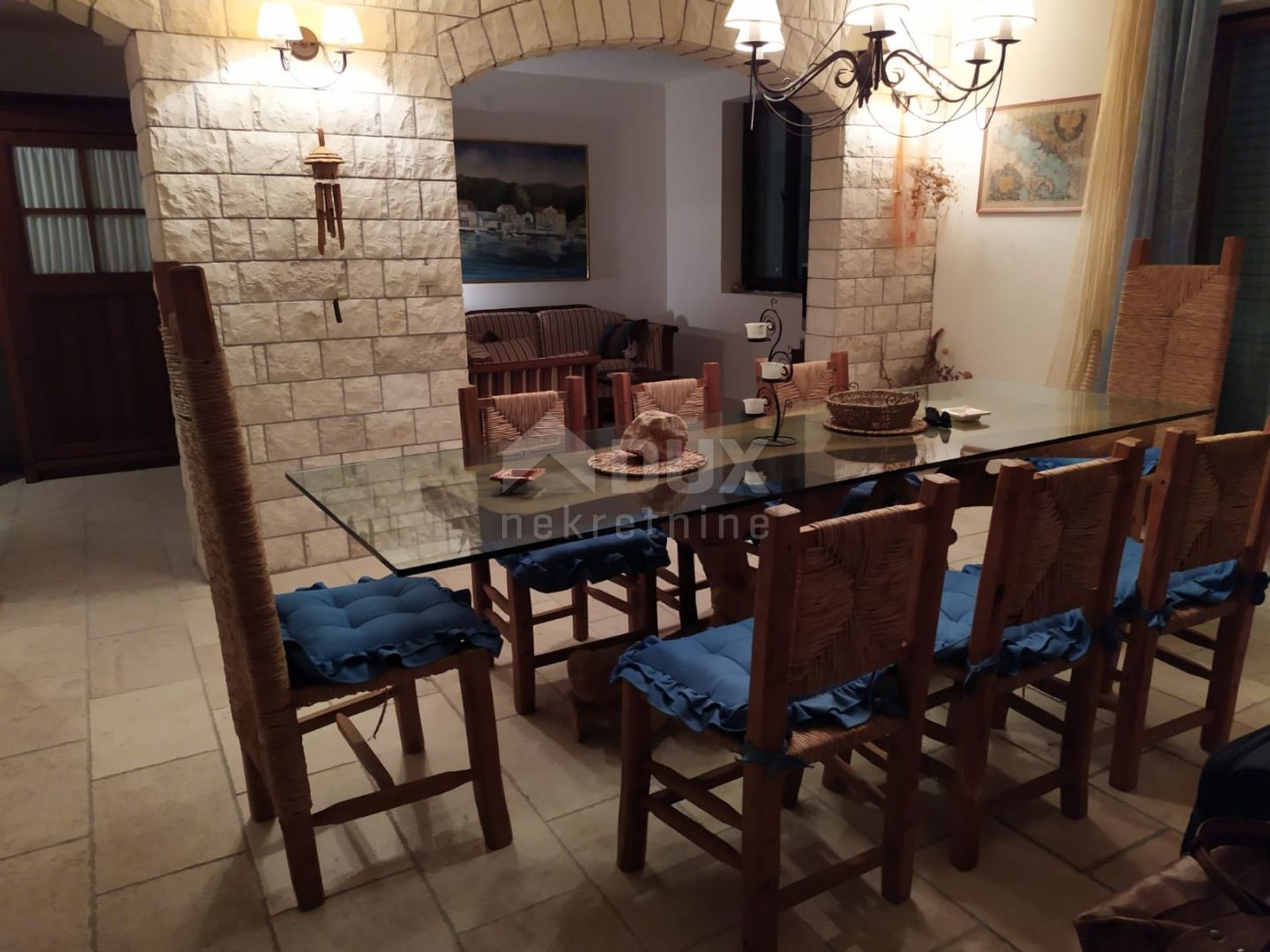 Rumah di Grohote, Split-Dalmatia County 11490886