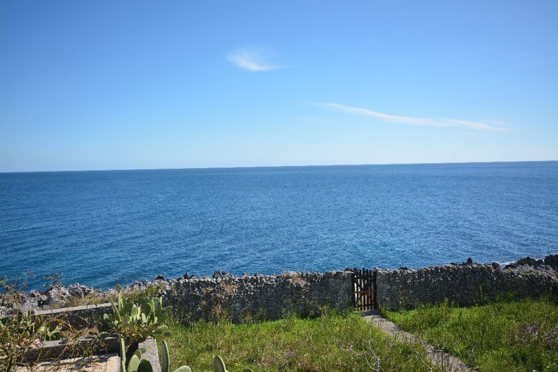 بيت في Castro, Apulia 11491002