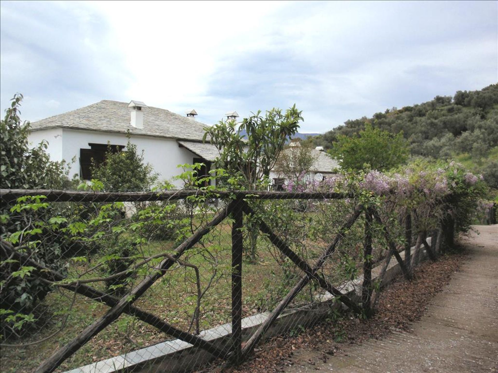 casa no Argalasti, Thessalia 11491506