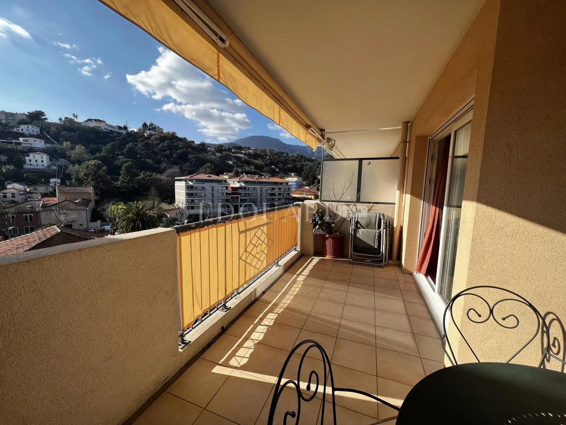 Condominio nel Mentone, Provenza-Alpi-Costa Azzurra 11492366