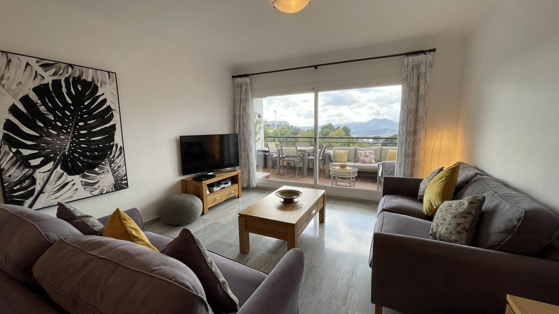 Condominium dans Alhaurín el Grande, Andalousie 11493983