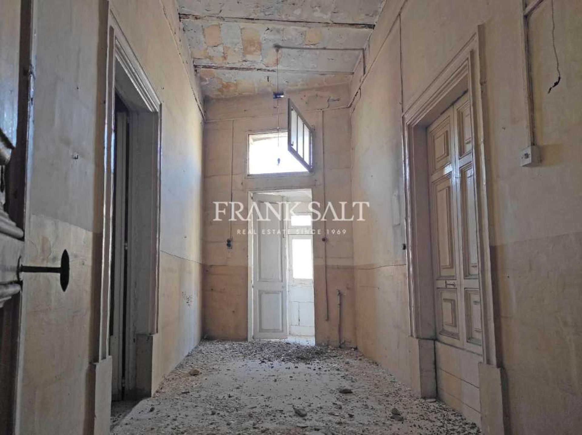 rumah dalam Qormi, Qormi 11495626