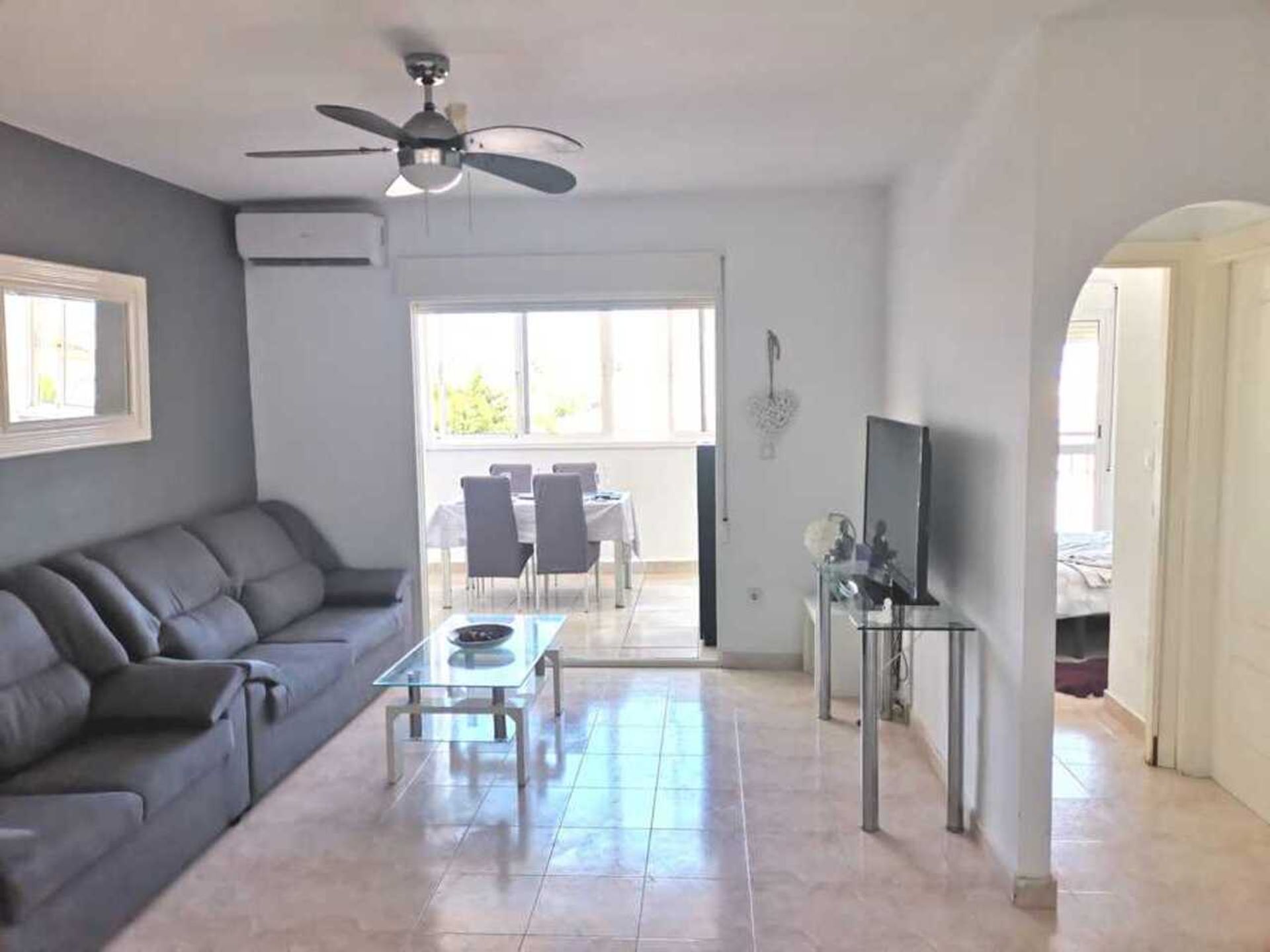 Condominium in Alicante (Alacant), Comunidad Valenciana 11496279