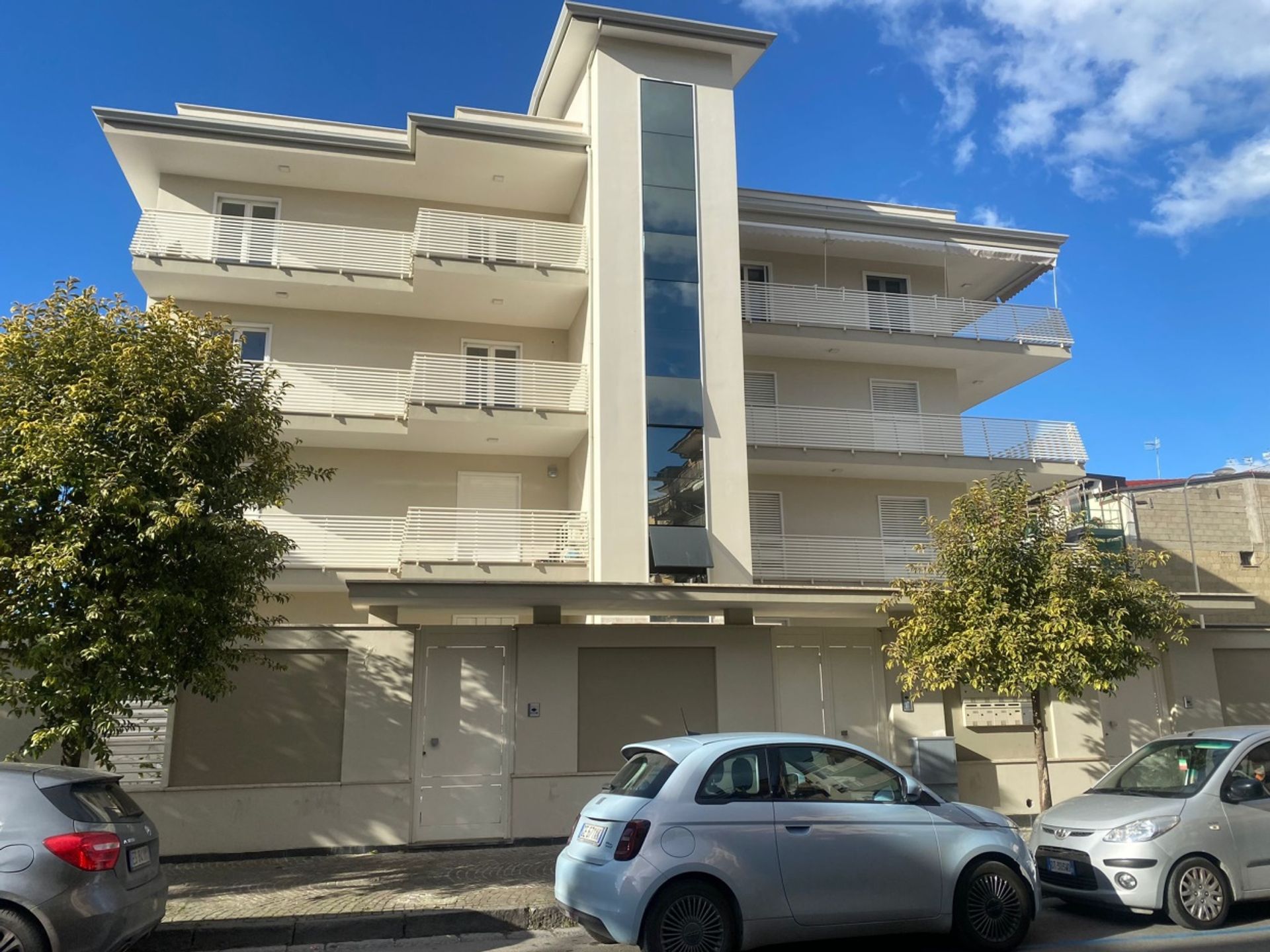 Condominium in Campagna, Campania 11497149