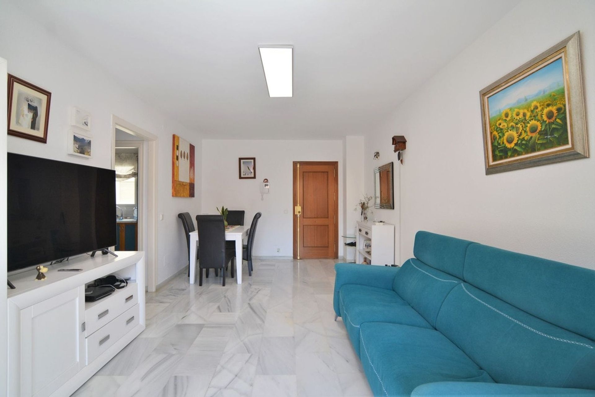 Condominium in Fuengirola, Andalusia 11497627