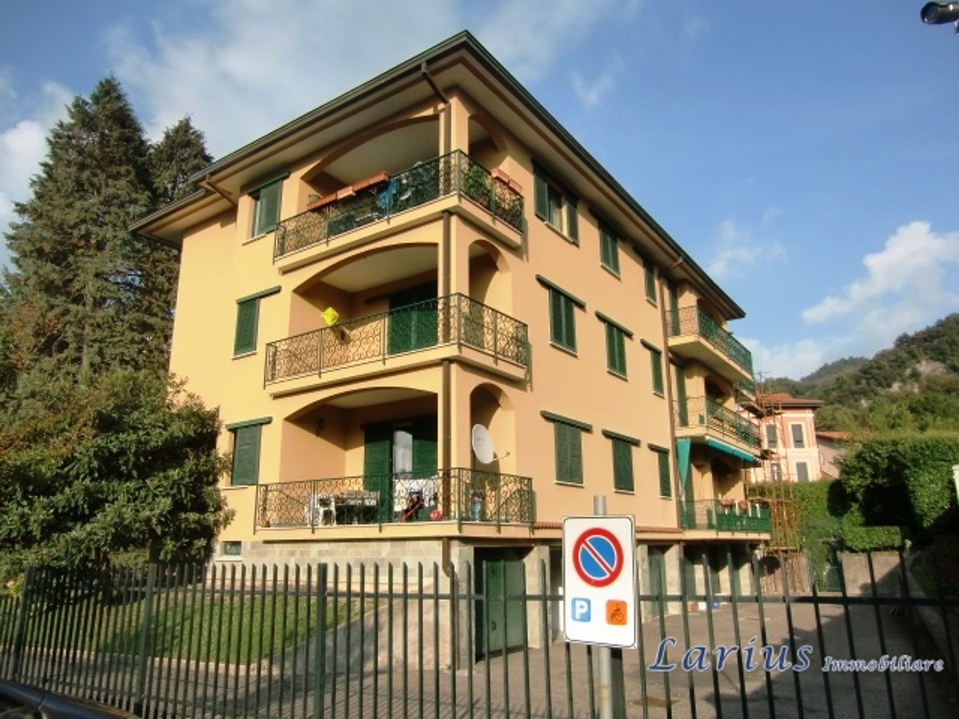 Condominium in , Lombardy 11497828