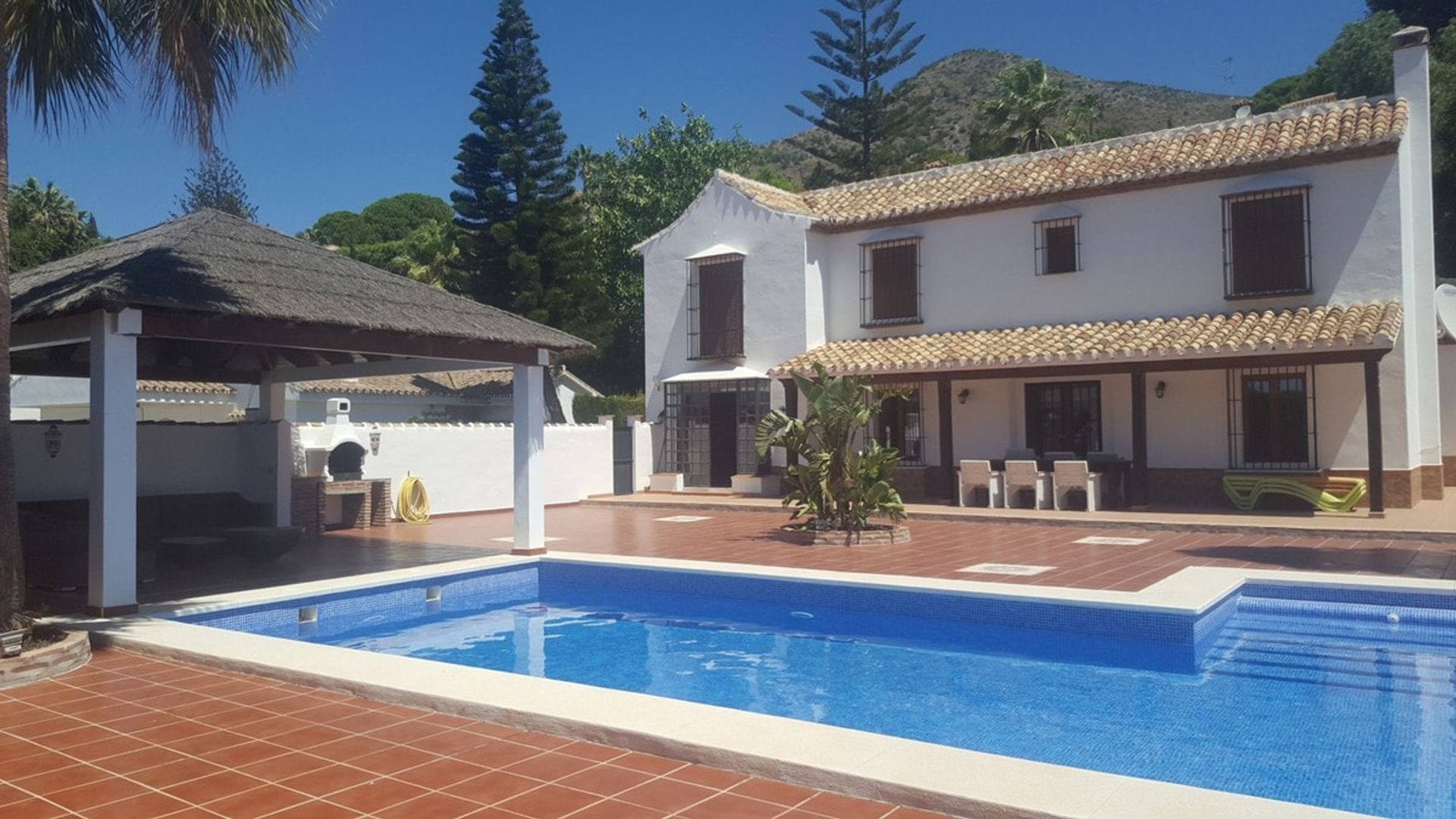 House in Santa Fe de los Boliches, Andalusia 11499582