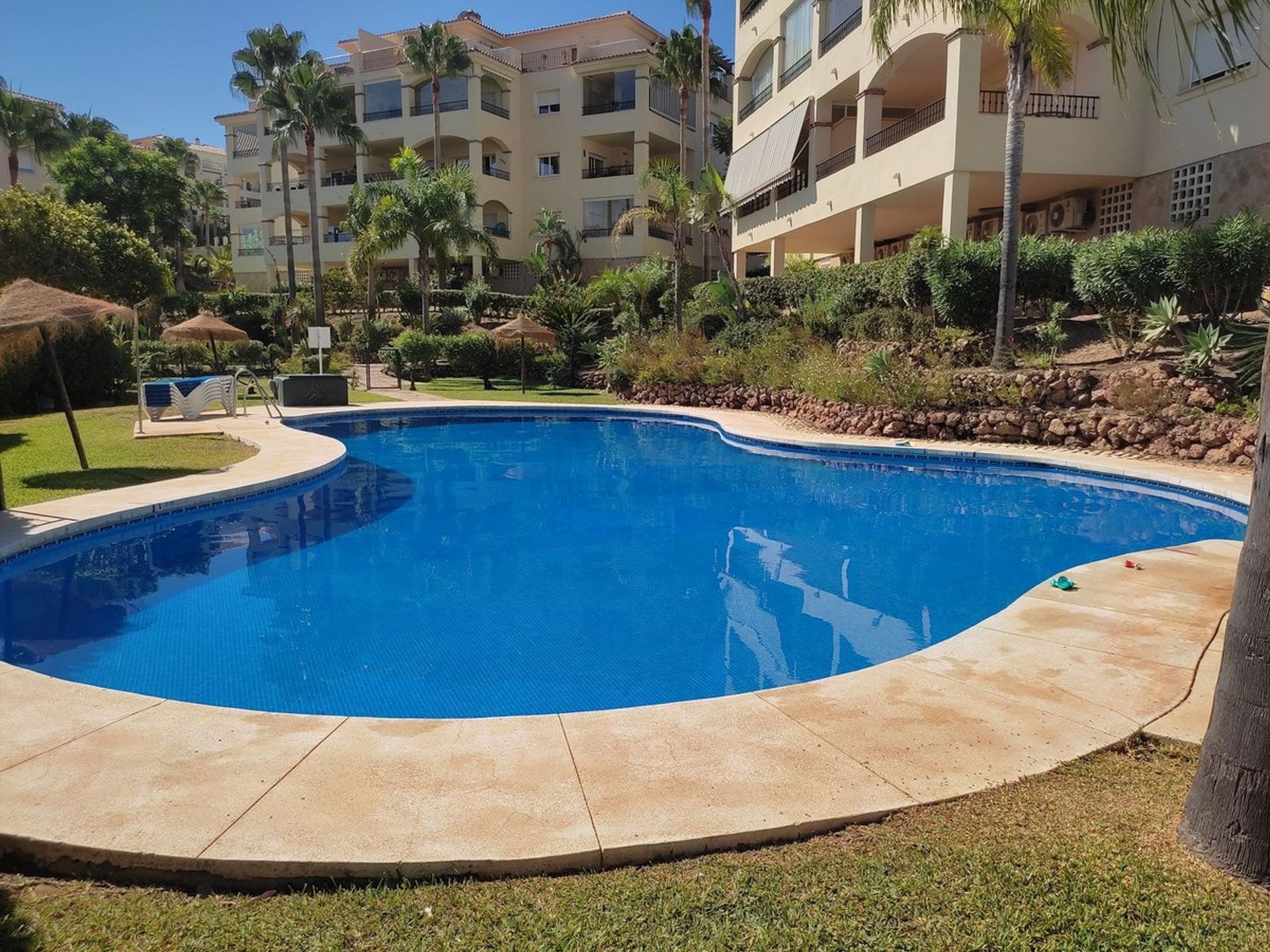 Condominio en Las Lagunas de Mijas, Andalucía 11499686