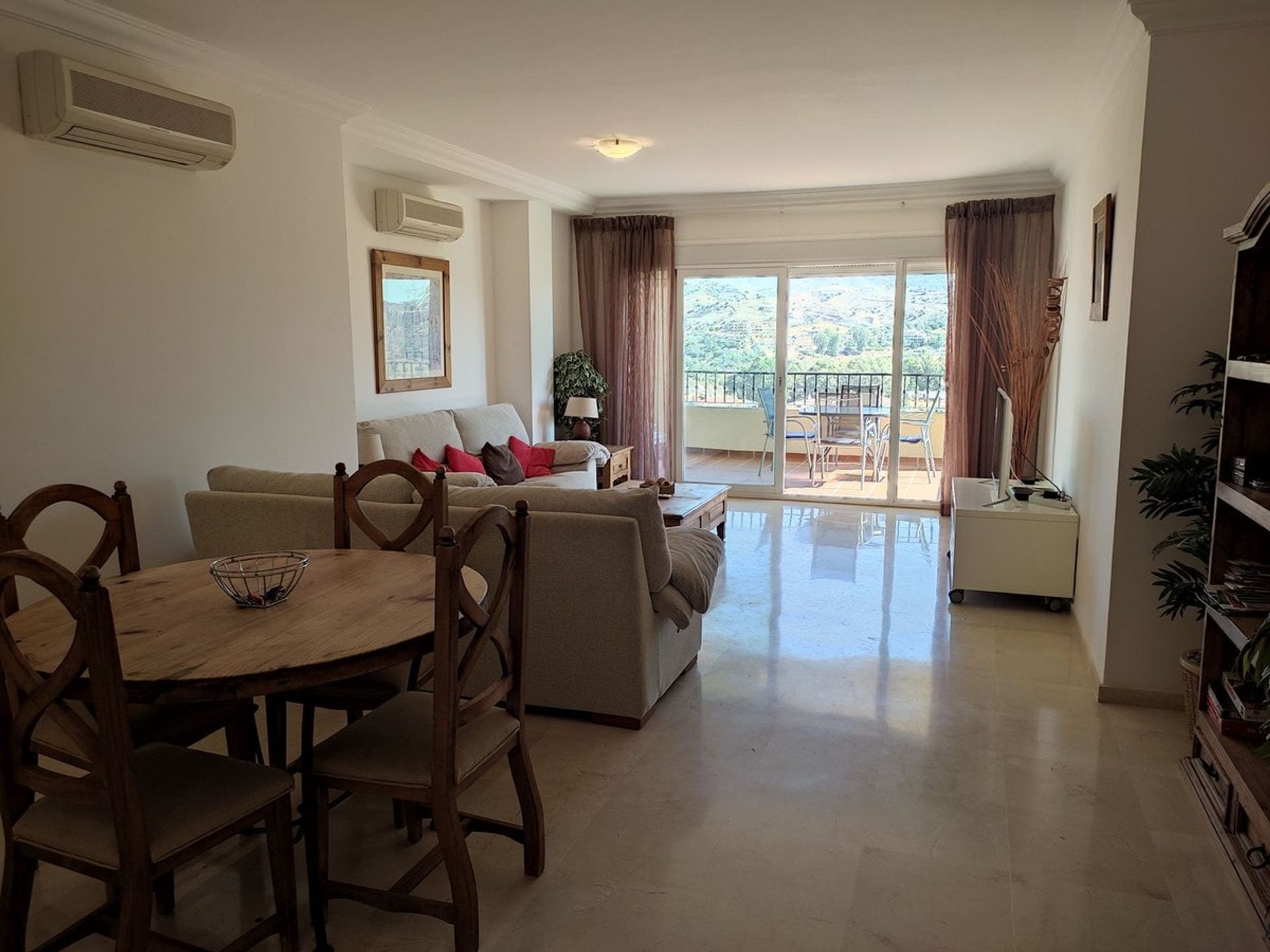 Condominio en Las Lagunas de Mijas, Andalucía 11499686