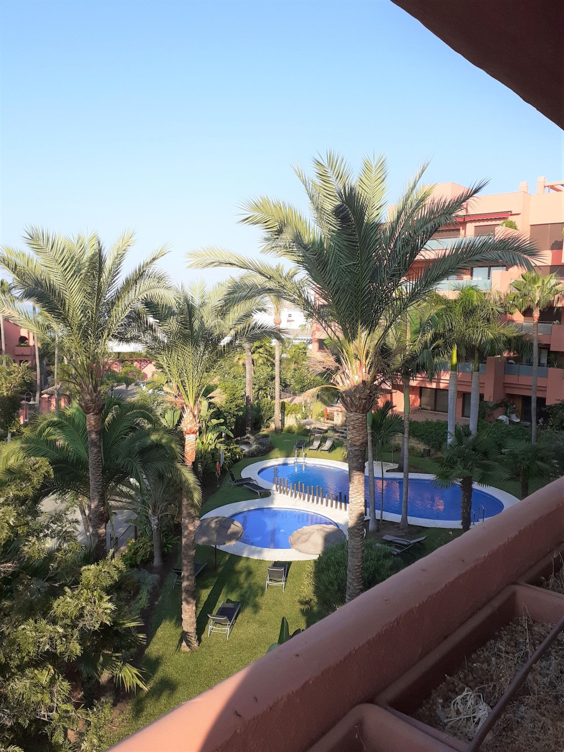 Condominium dans Estepona, Andalousie 11499807