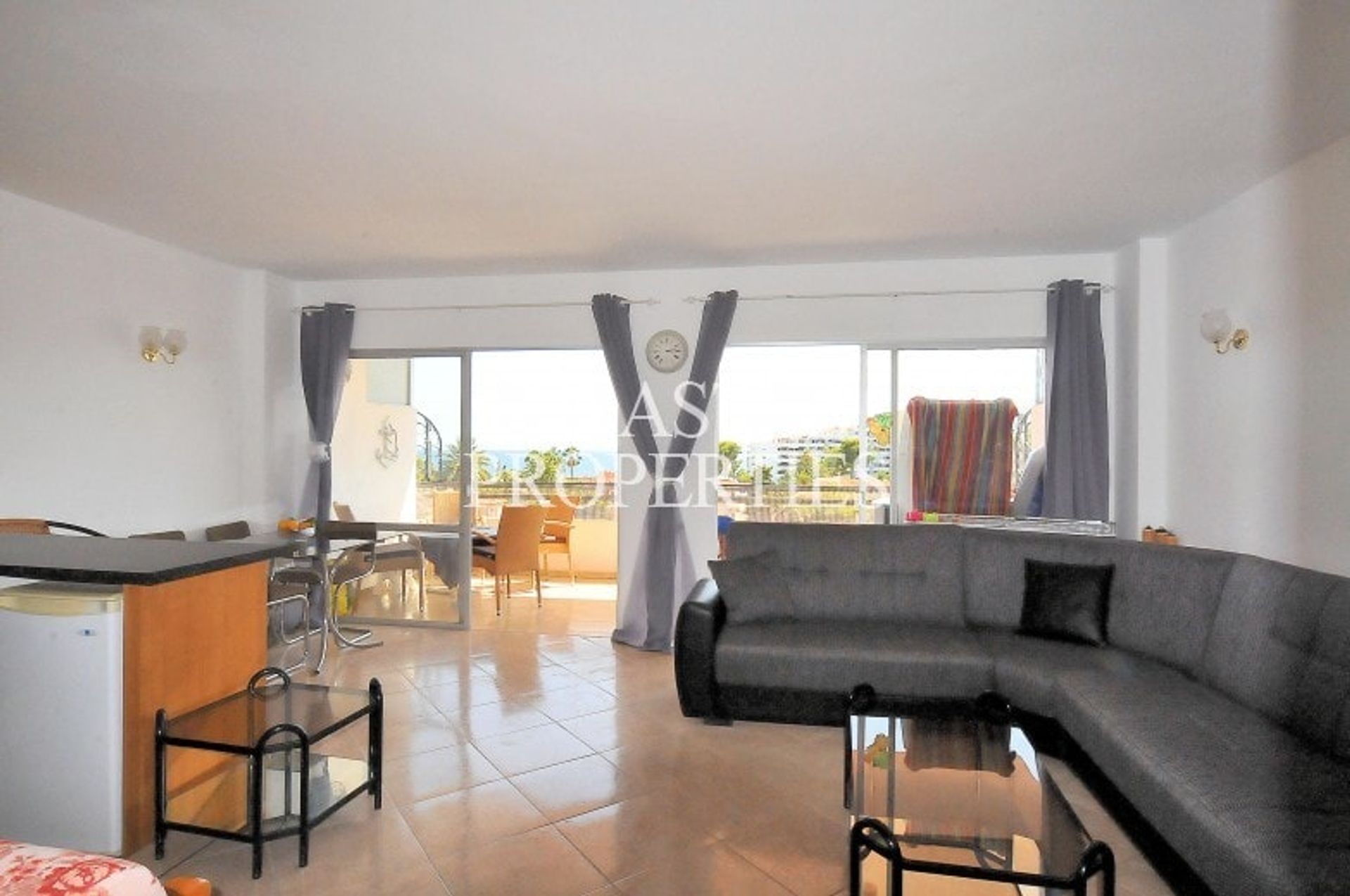 Condominium in Calvia, Balearic Islands 11500232