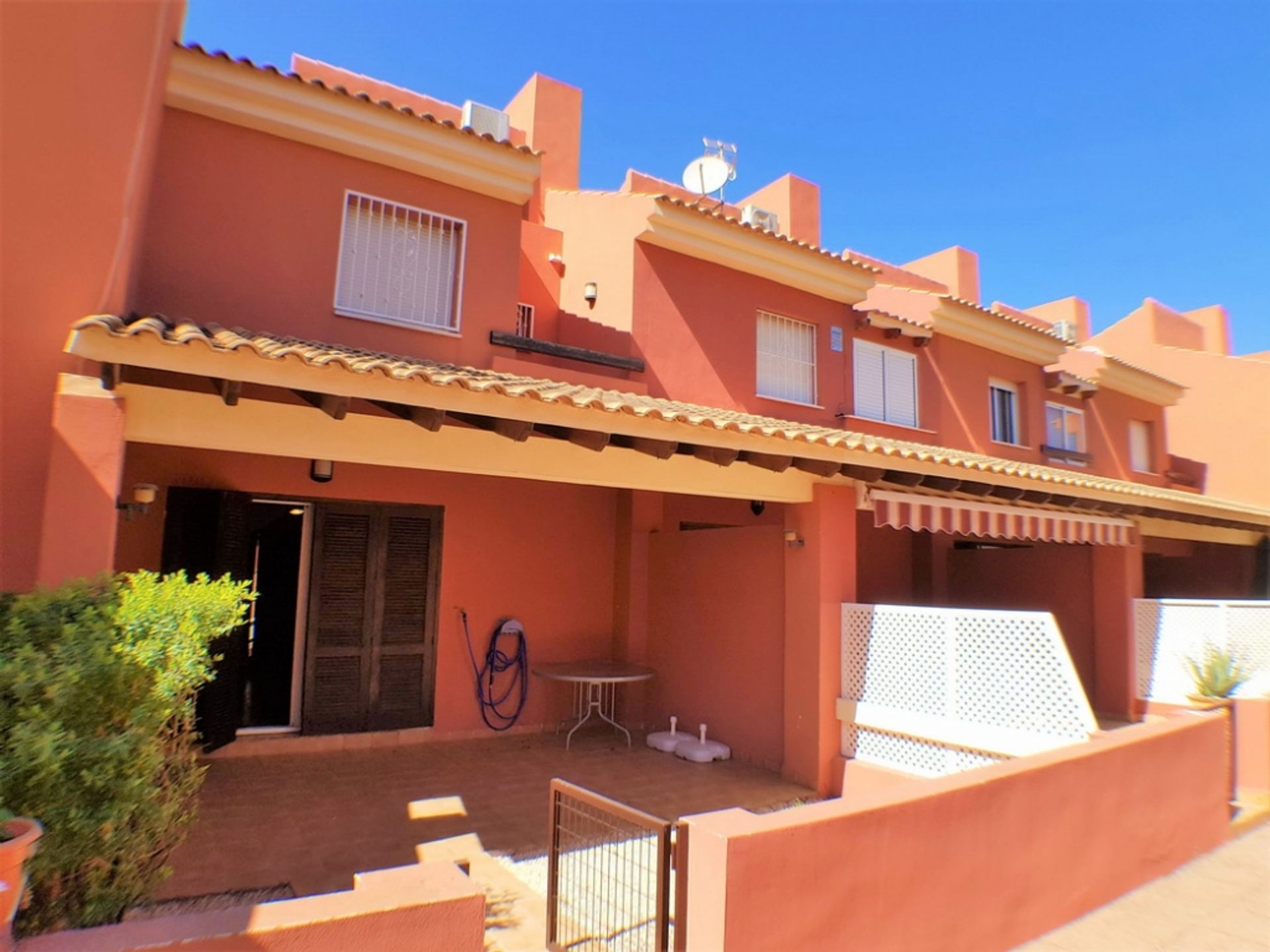 Huis in Playa de los Nietos, Murcia 11500555