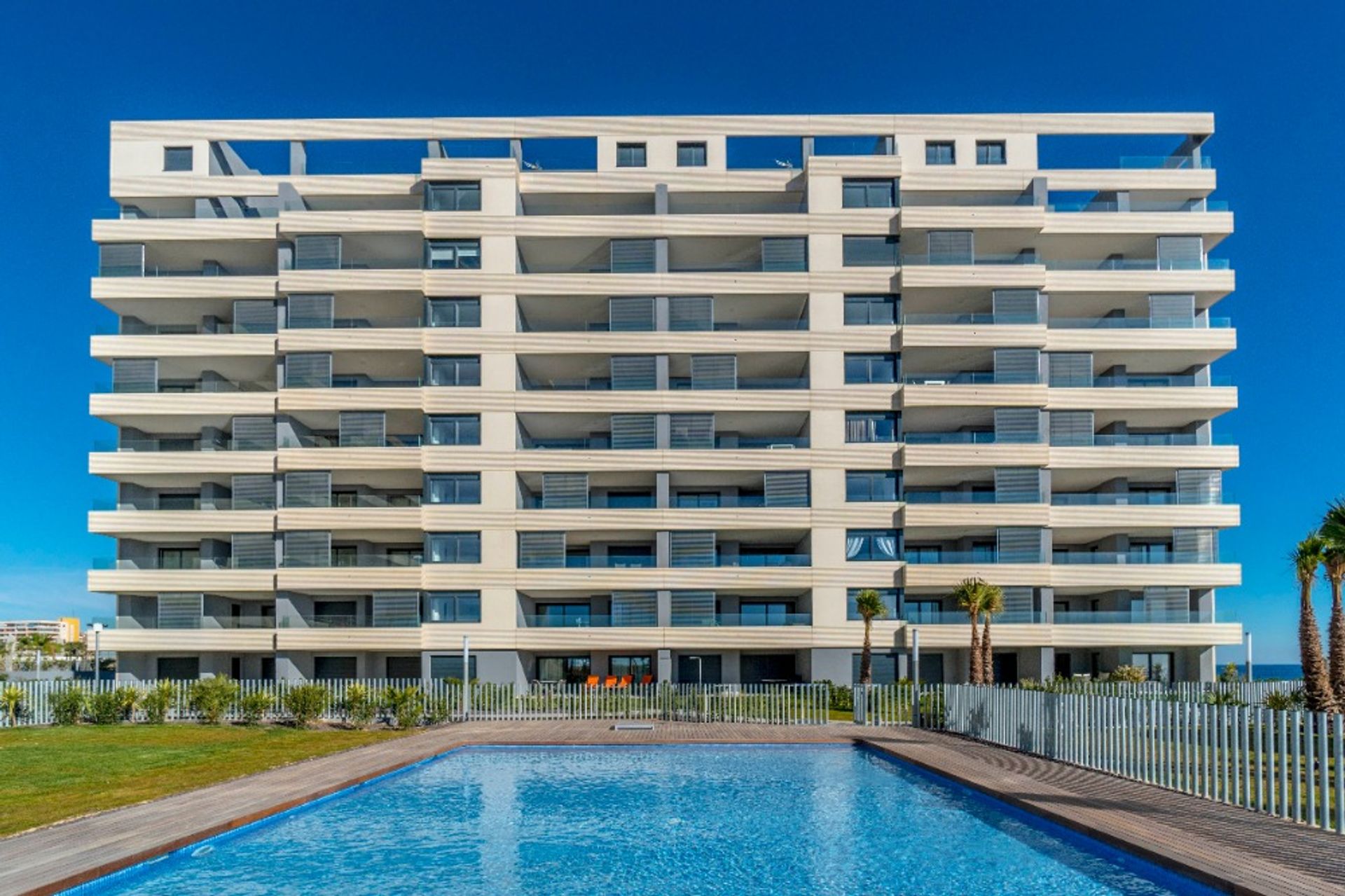 Condominium in Torrevieja, Valencia 11500700